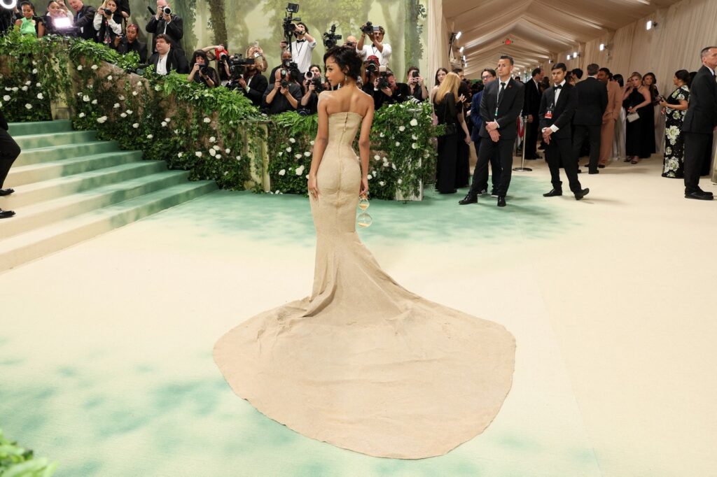 Met Gala 2024, Tajla