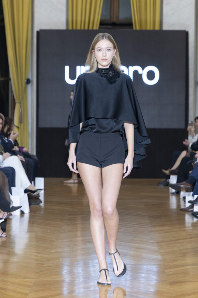 Modne revije EMANUEL UNGARO I SASSY LA FEMME