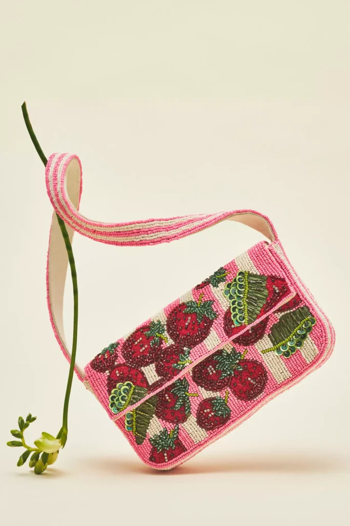 The Fiona Beaded Bag (ANTHROPOLOGY) 108$