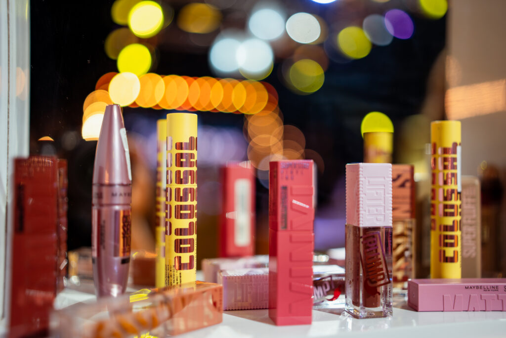 Maybelline Collosal Bubble
