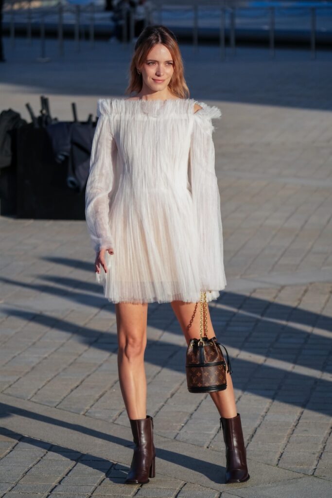 Louis Vuitton - Paris Fashion Week Womenswear Spring-Summer 2025