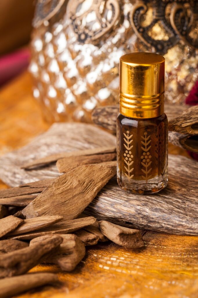 oud parfemi
