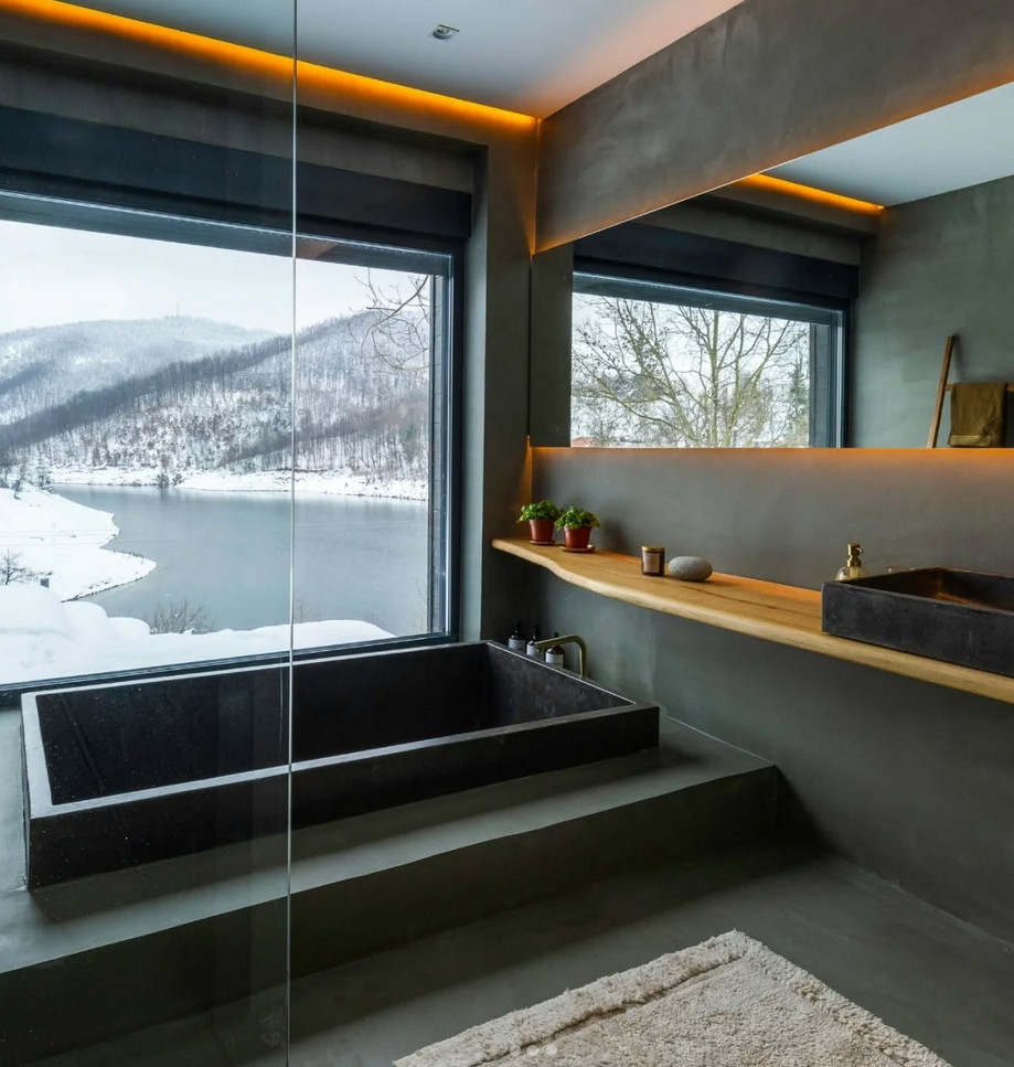 Blackberry cabin