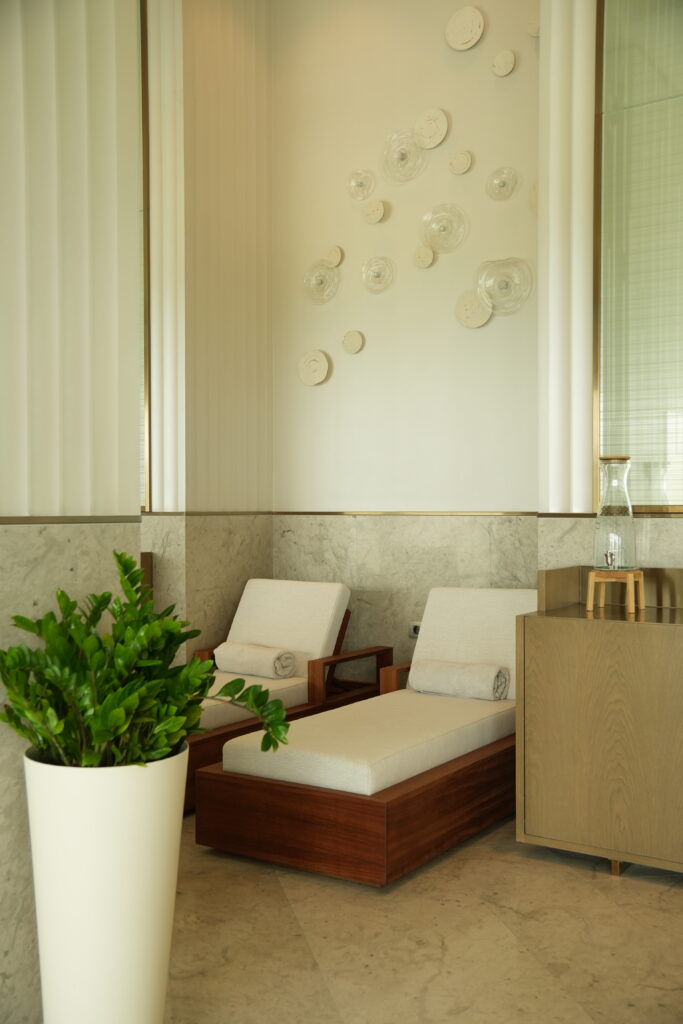 Bogdana Kuzmanović Glow and Flow