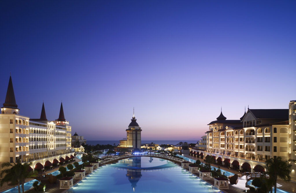 Hotel Mardan Palace