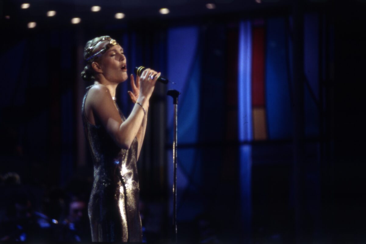 10 Most Beautiful Fashion Combinations in Sanremo's History That Have No Competition