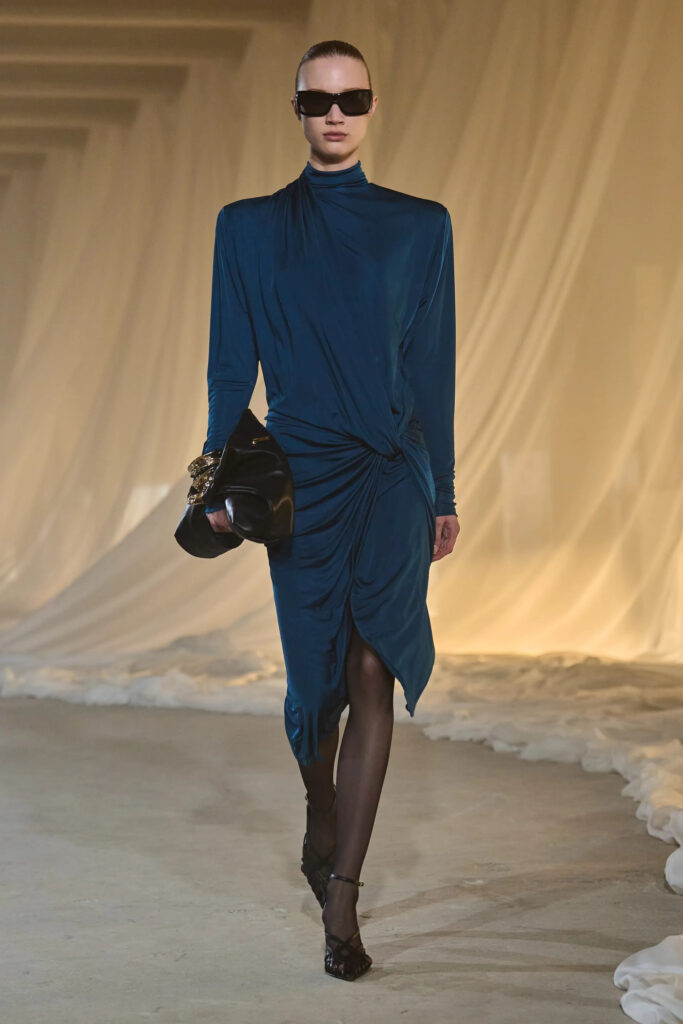 Balmain revija, Nedelja mode u Parizu
