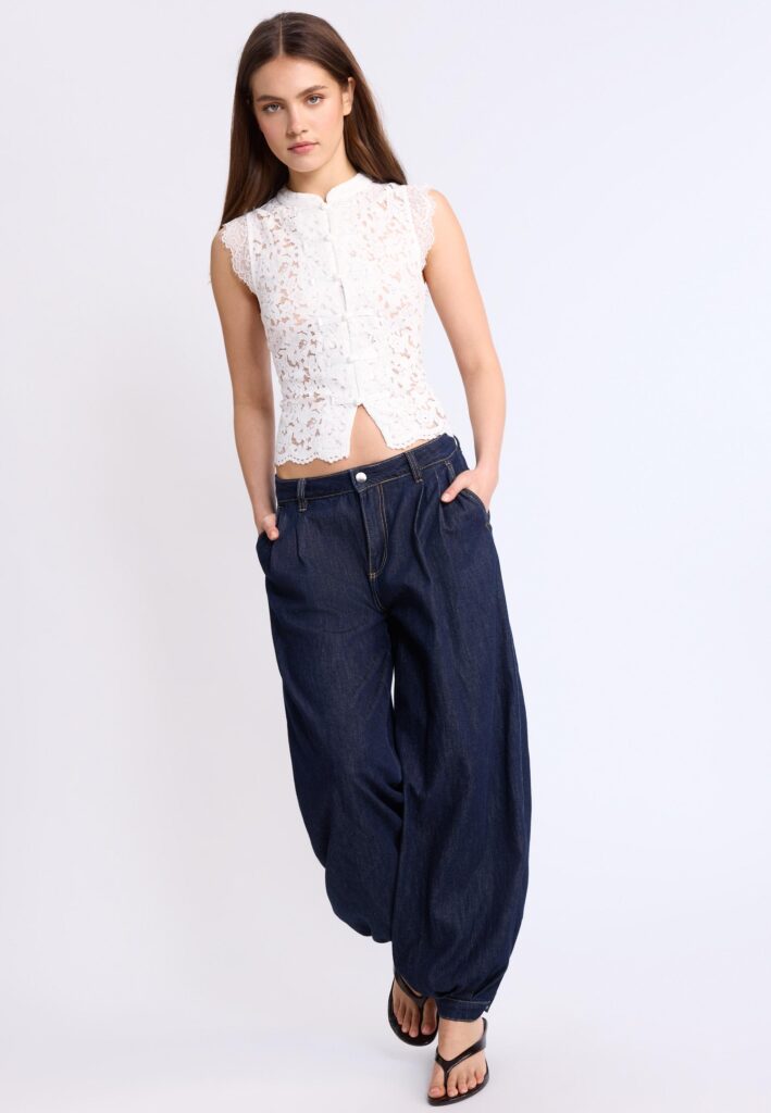 Stradivarius vezena bluza