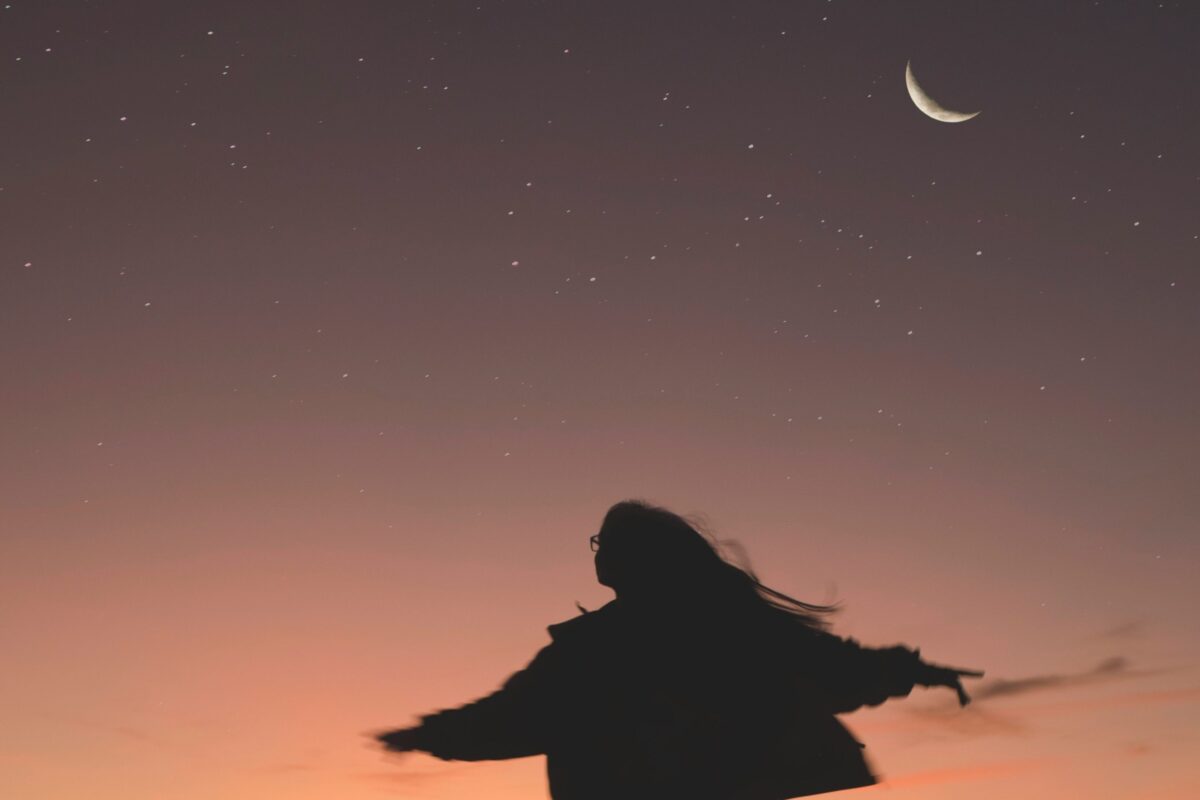 Powerful New Moon Ritual: How to Attract Love, Money, and the Life You Want
