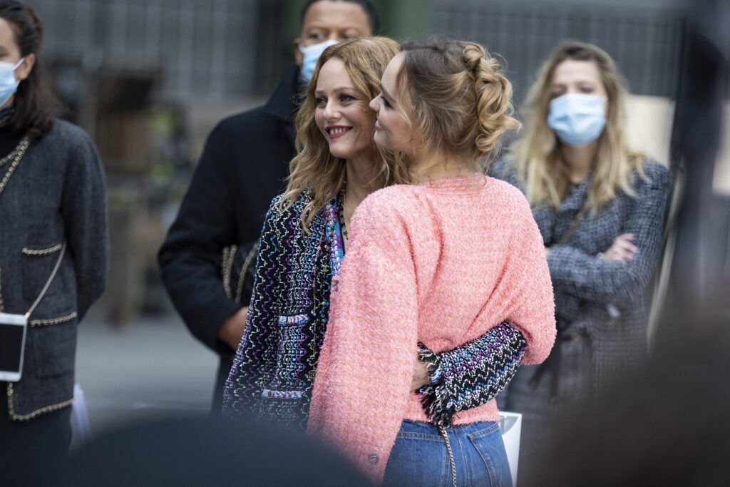 Vanesa Paradi i Lili Rouz Dep