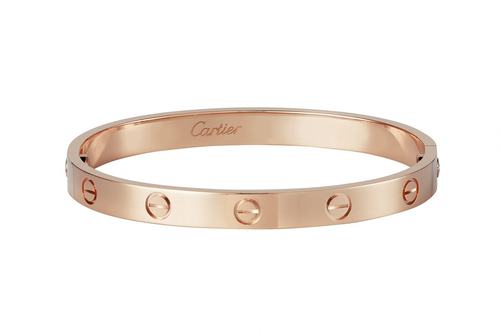 Cartier relance son iconique Byzylykë dashurie: , Modeli i publikimit: nr