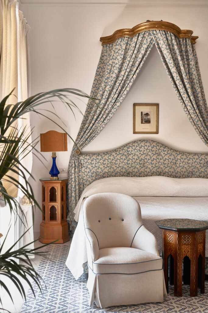1751270773-Le_Sirenuse_Room_73_74_75-9627_Photographer-credit_-Brechenmacher-Baumann-683x1024.jpg