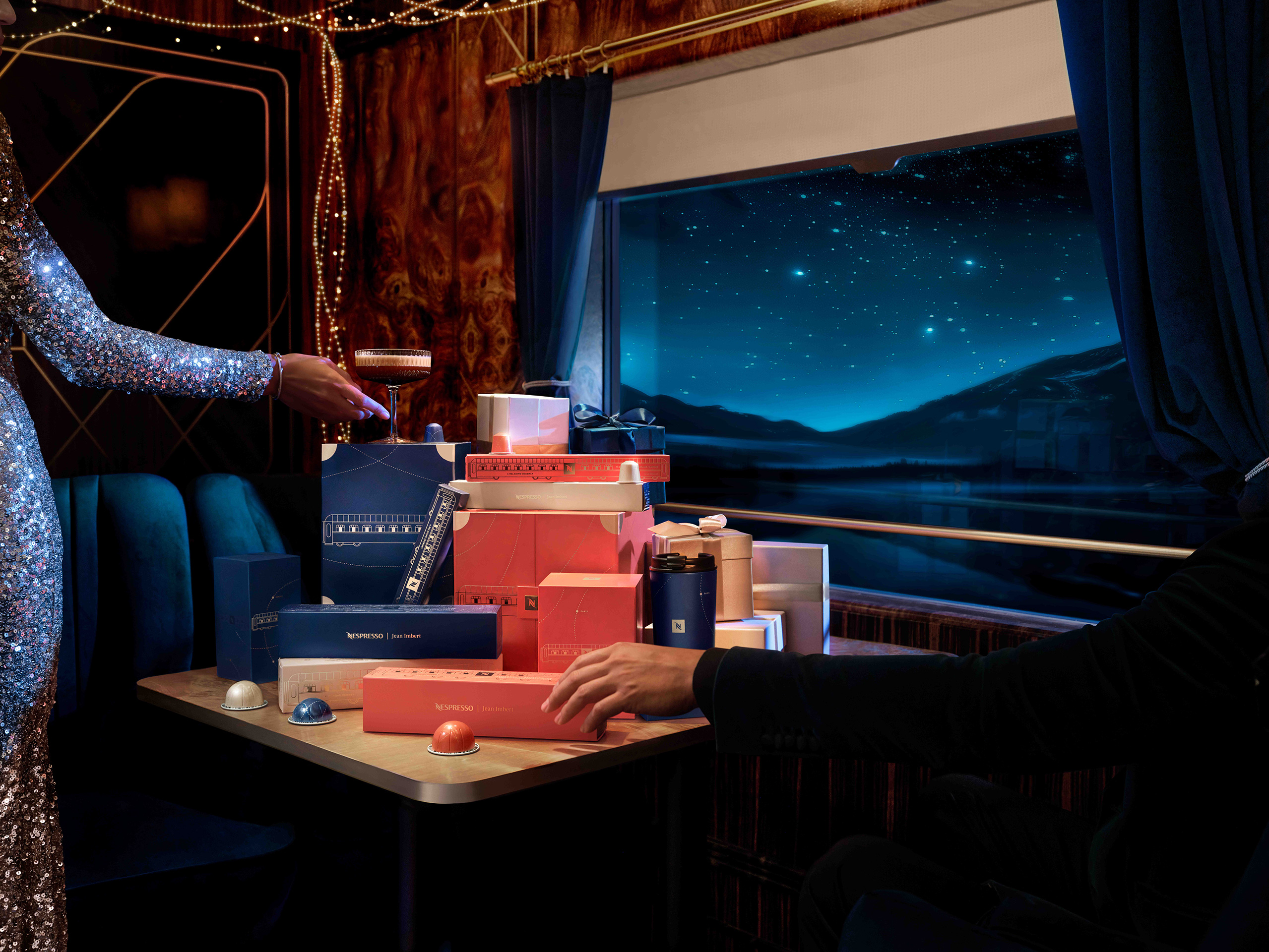 NESPRESSO_FESTIVE_2024_UNFORGETTABLE_GIFTS_OL_VL