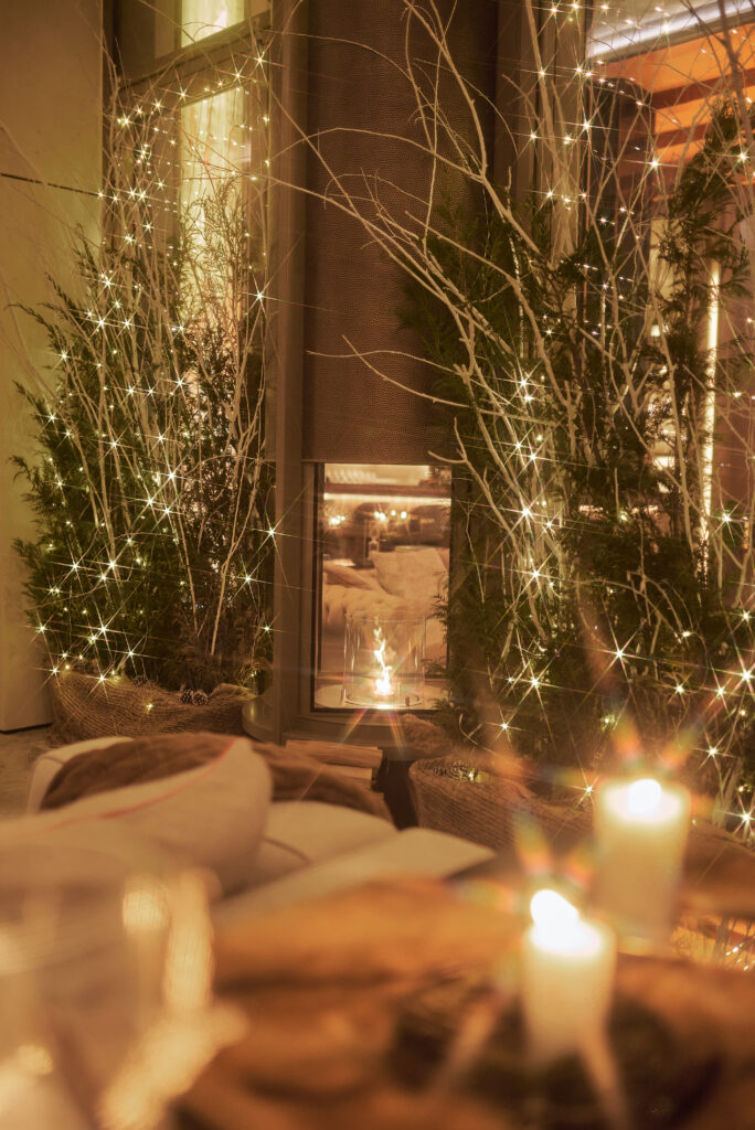 1701176920-OOPM_Images_Festive_Winter-Terrace-2-684x1024.jpg