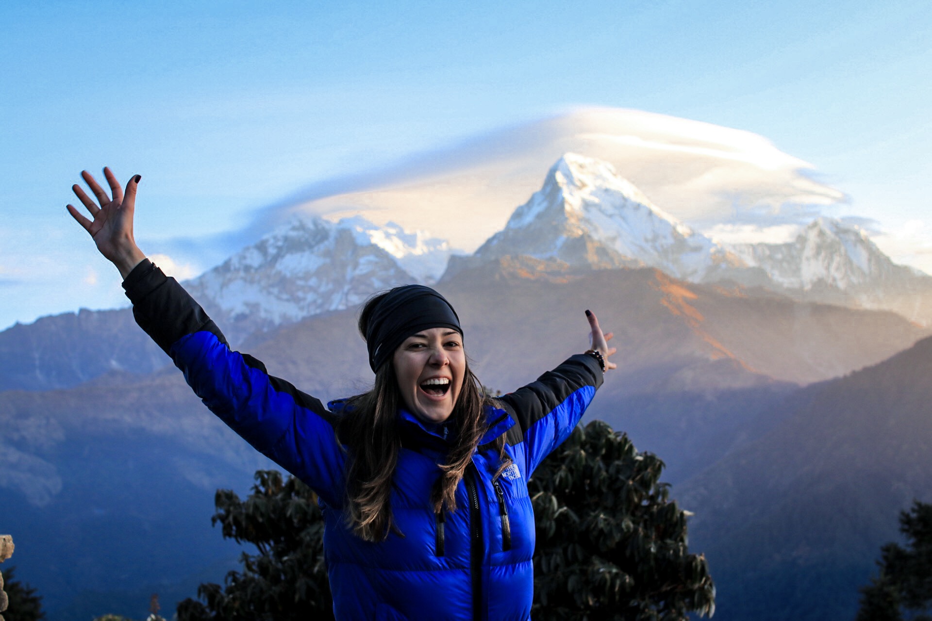 1638275561-Slika-8-–-Dijana-na-vrhu-Poon-Hill-Himalaji-Nepal-1.JPG