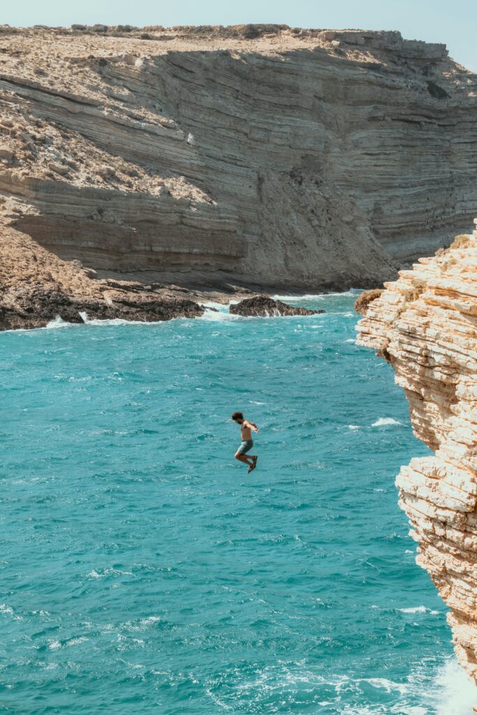 1769422328-moises-gonzalez-espJQ68DkEc-unsplash-683x1024.jpg