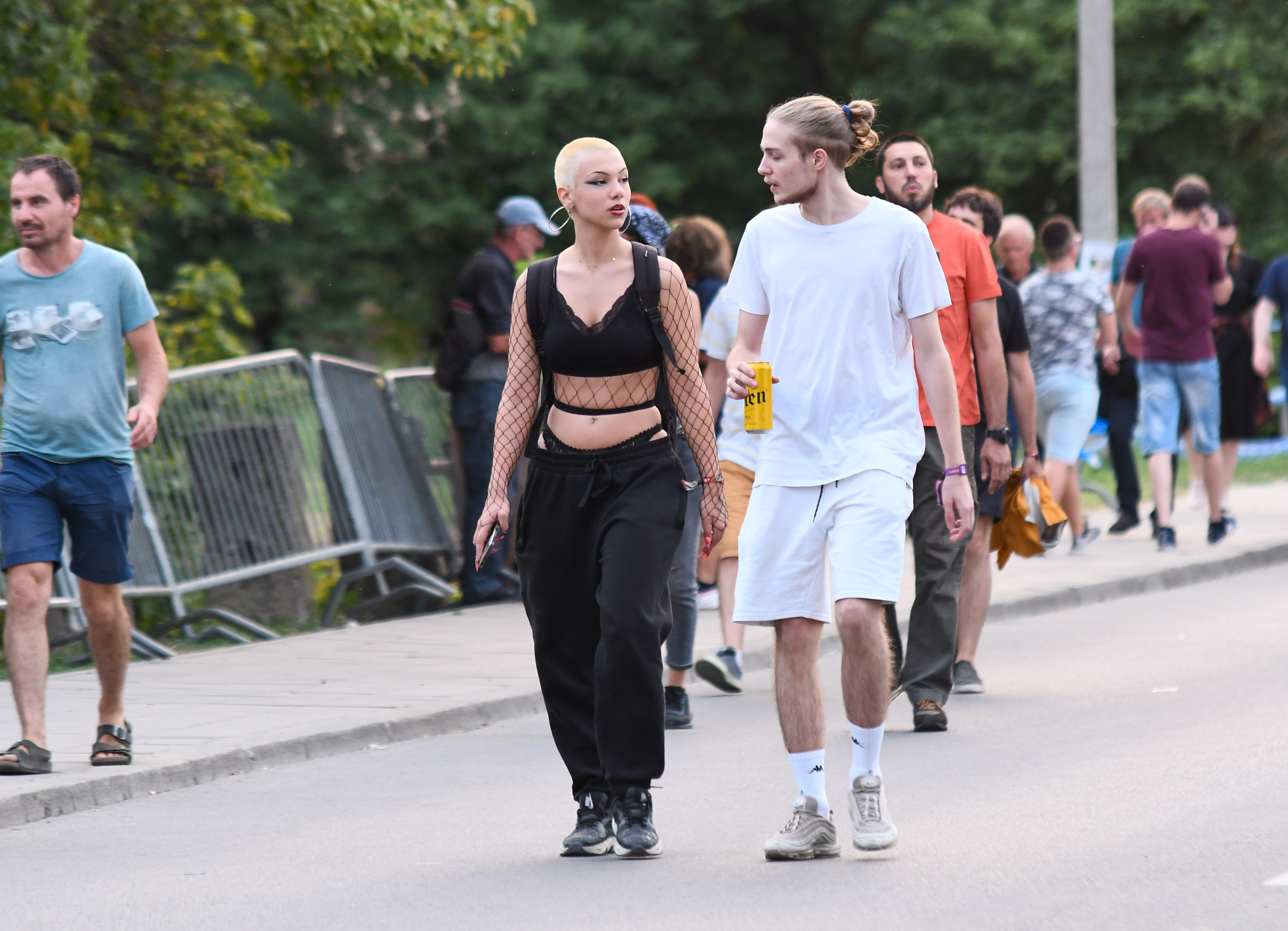 Novi Sad137 exit posetioci moda oblacenje foto Nenad Mihajlovic