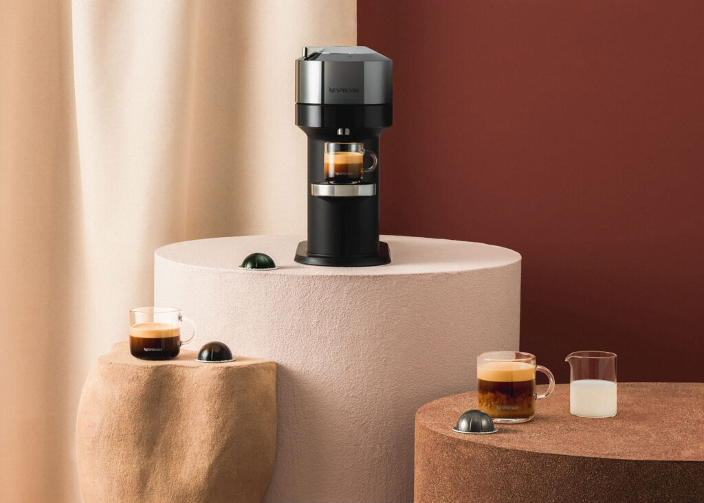 1684831443-nespresso-WW_ALL_New-Vertuo-II-2021_Robertog_SET-012_003FLAT_2021_20222-1024x732.jpg