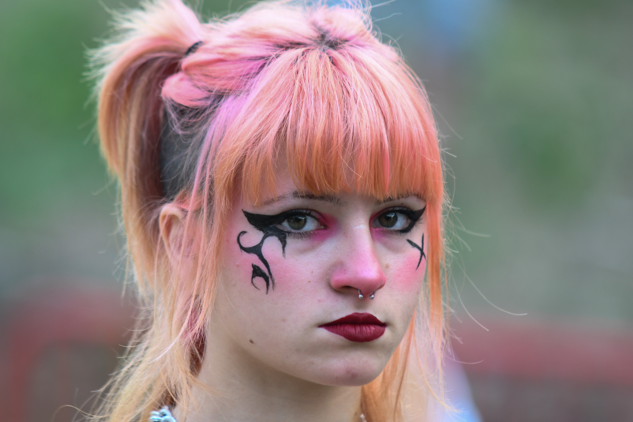 1657380071-Novi-Sad120-exit-posetioci-moda-oblacenje-foto-Nenad-Mihajlovic.JPG