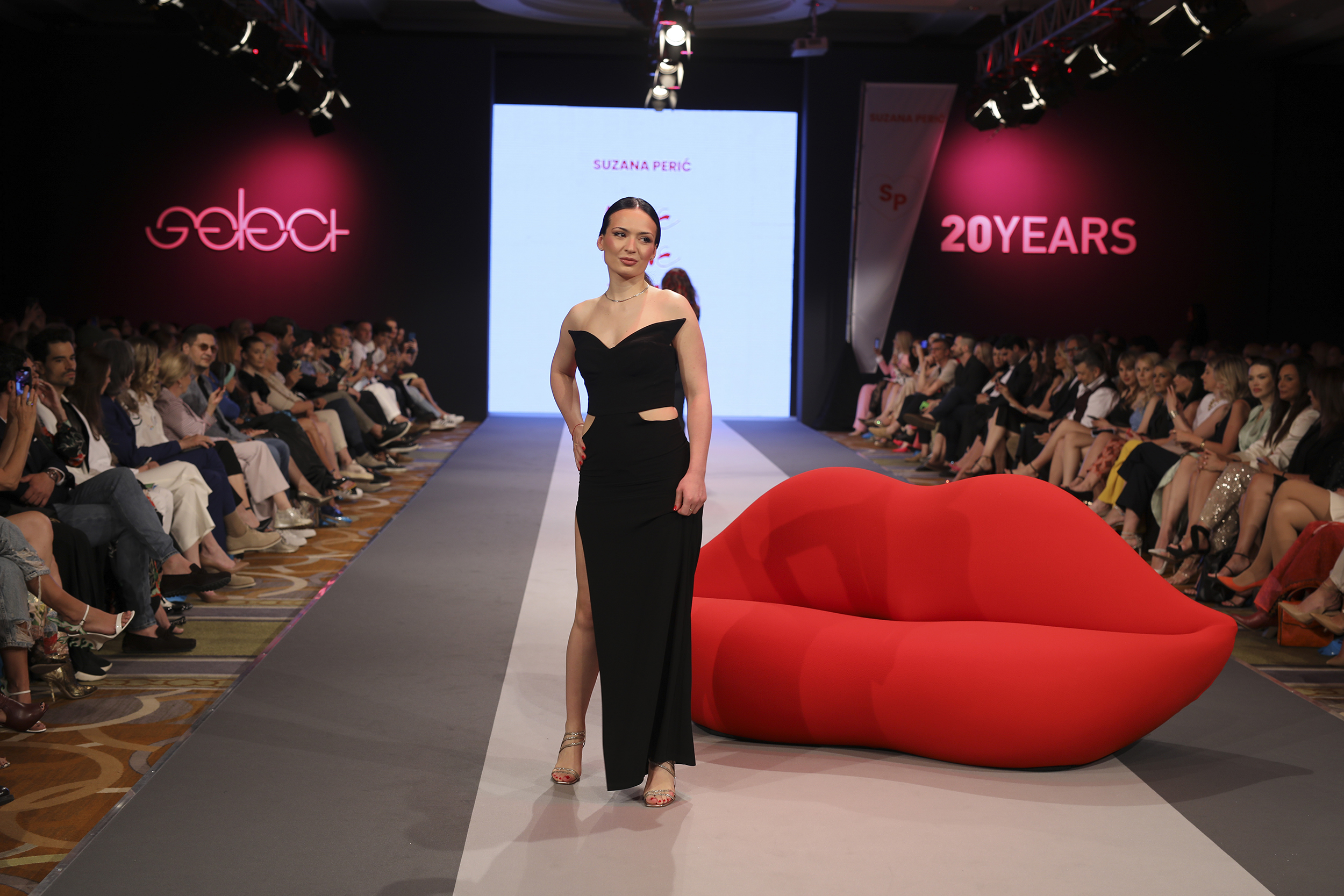 1652708725-Zepter-Fashion-Selection-Suzana-Peric11-copy.jpg