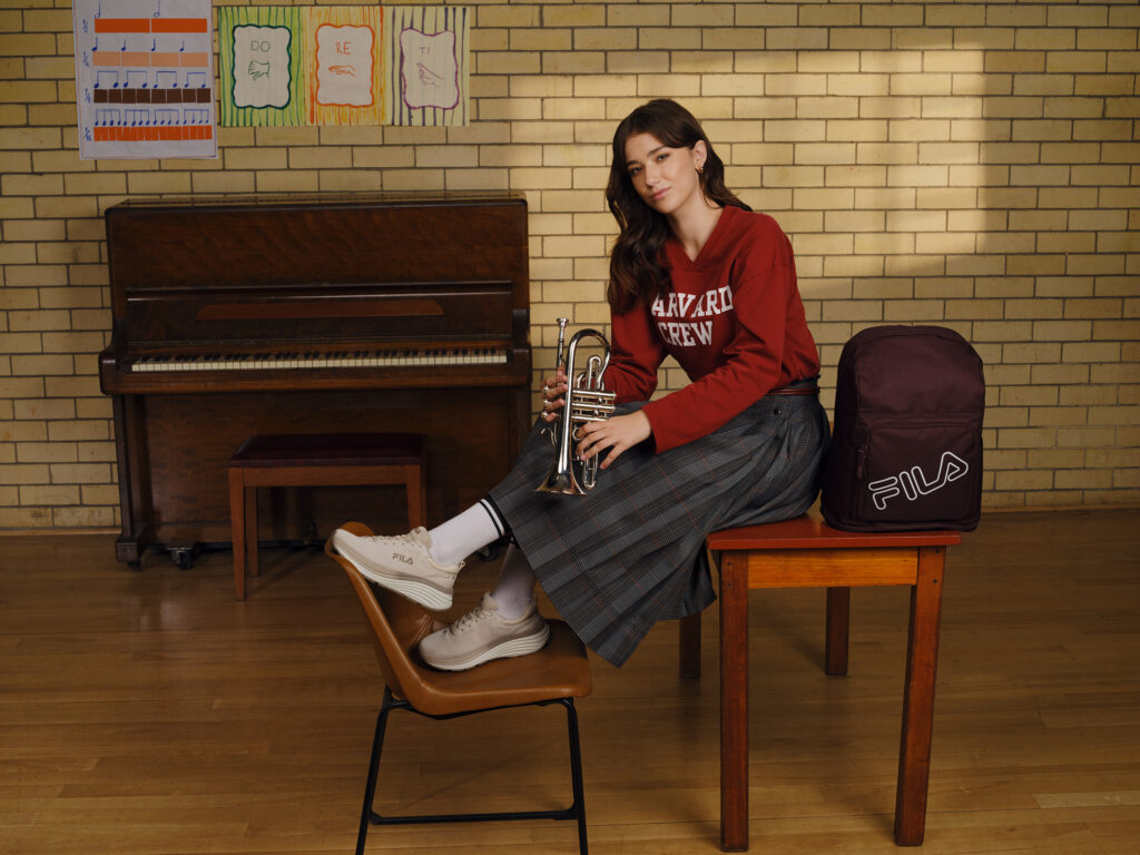 1756994017-K118AW25_BackToSchool_Fila_18344202_TeenGirl_242-1024x768.jpg