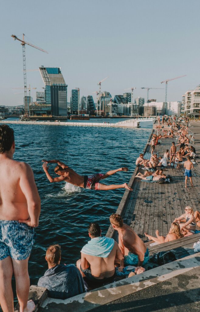 1772542824-eirik-skarstein-sphlovA7EjI-unsplash-658x1024.jpg