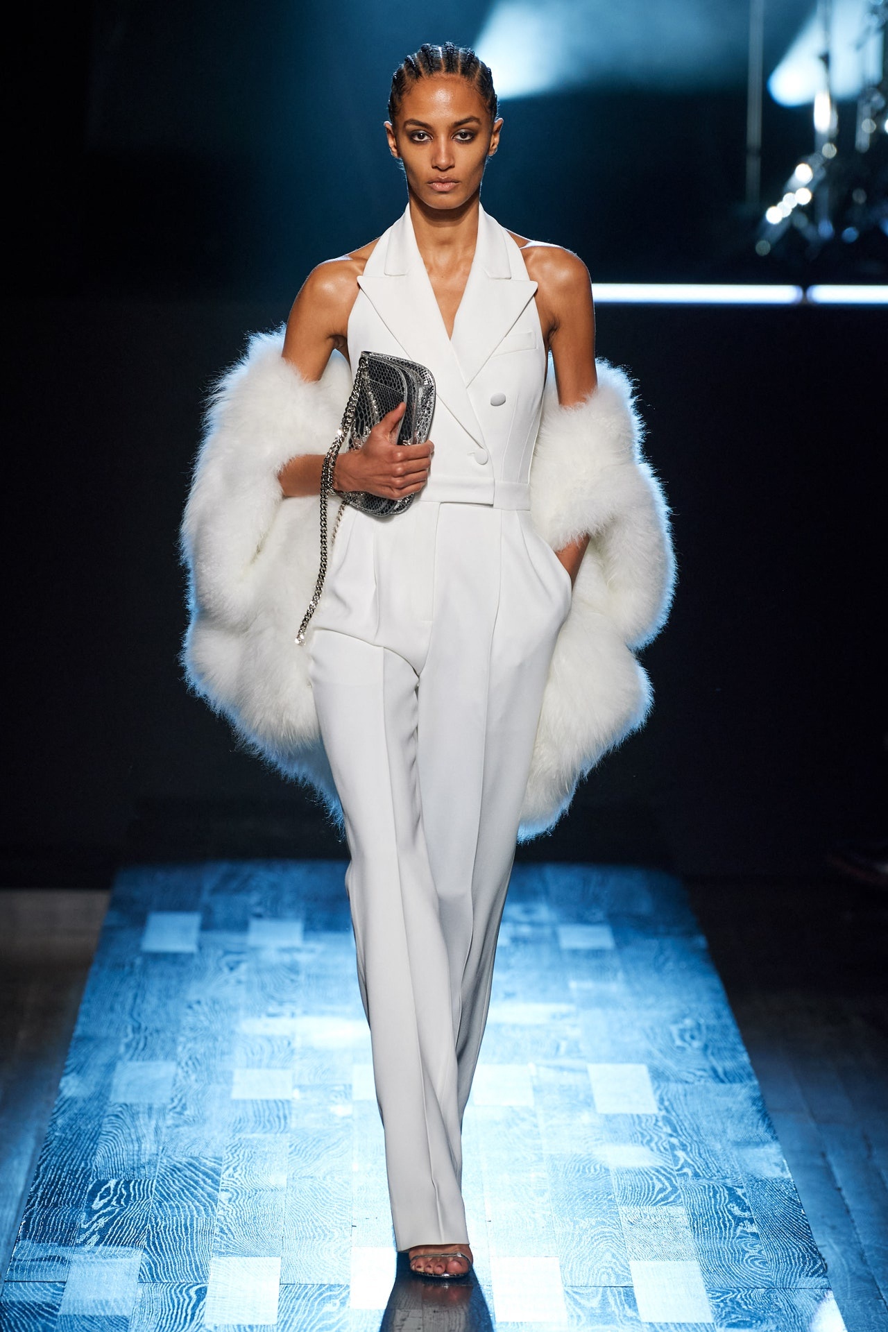 1649329281-Defile-automne-hiver-20222023-de-la-Maison-Michael-Kors-lors-d-ela-fashion-week-de-New-York‚profimedia-0663166102.jpg