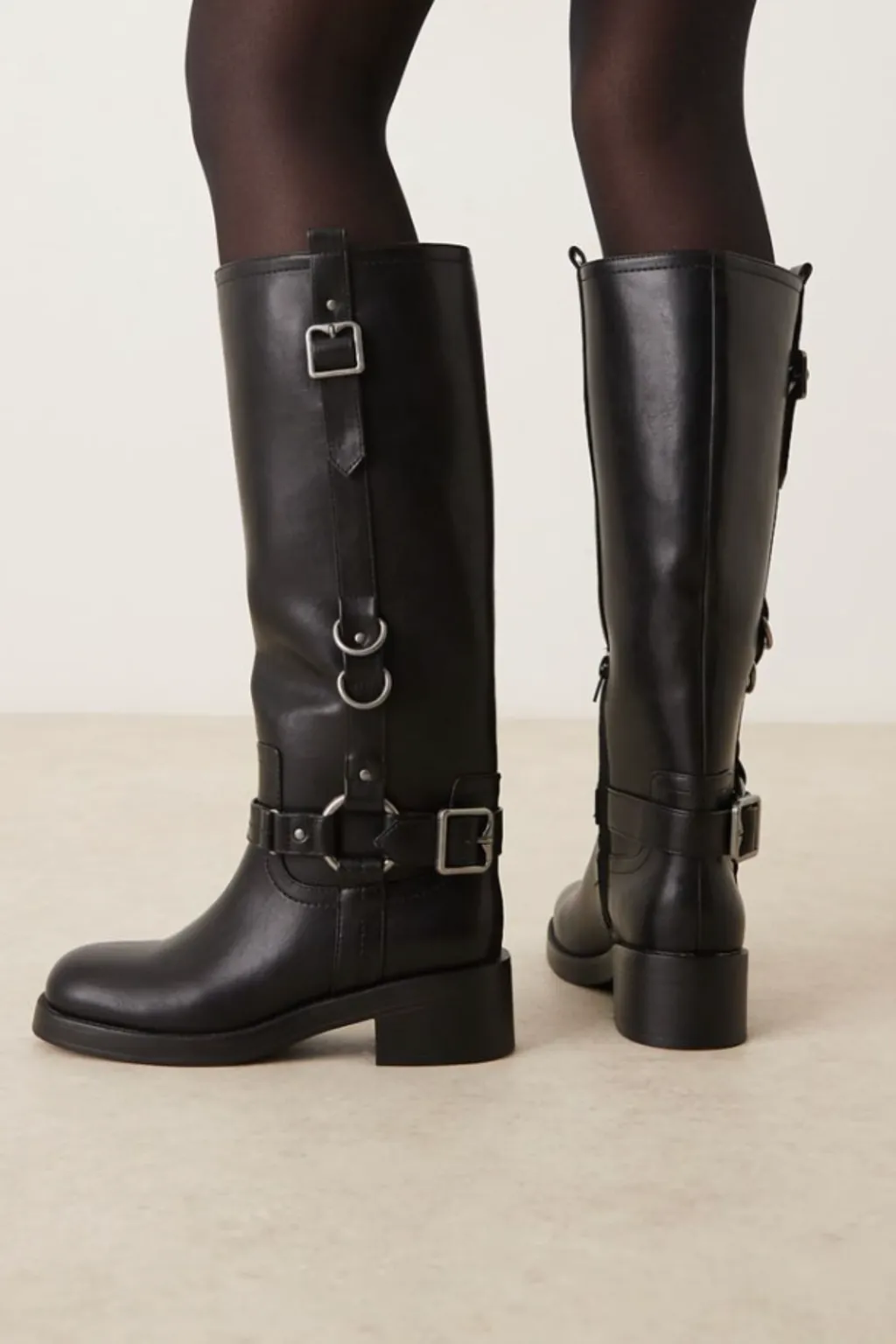 ASOS DESIGN čizme.webp