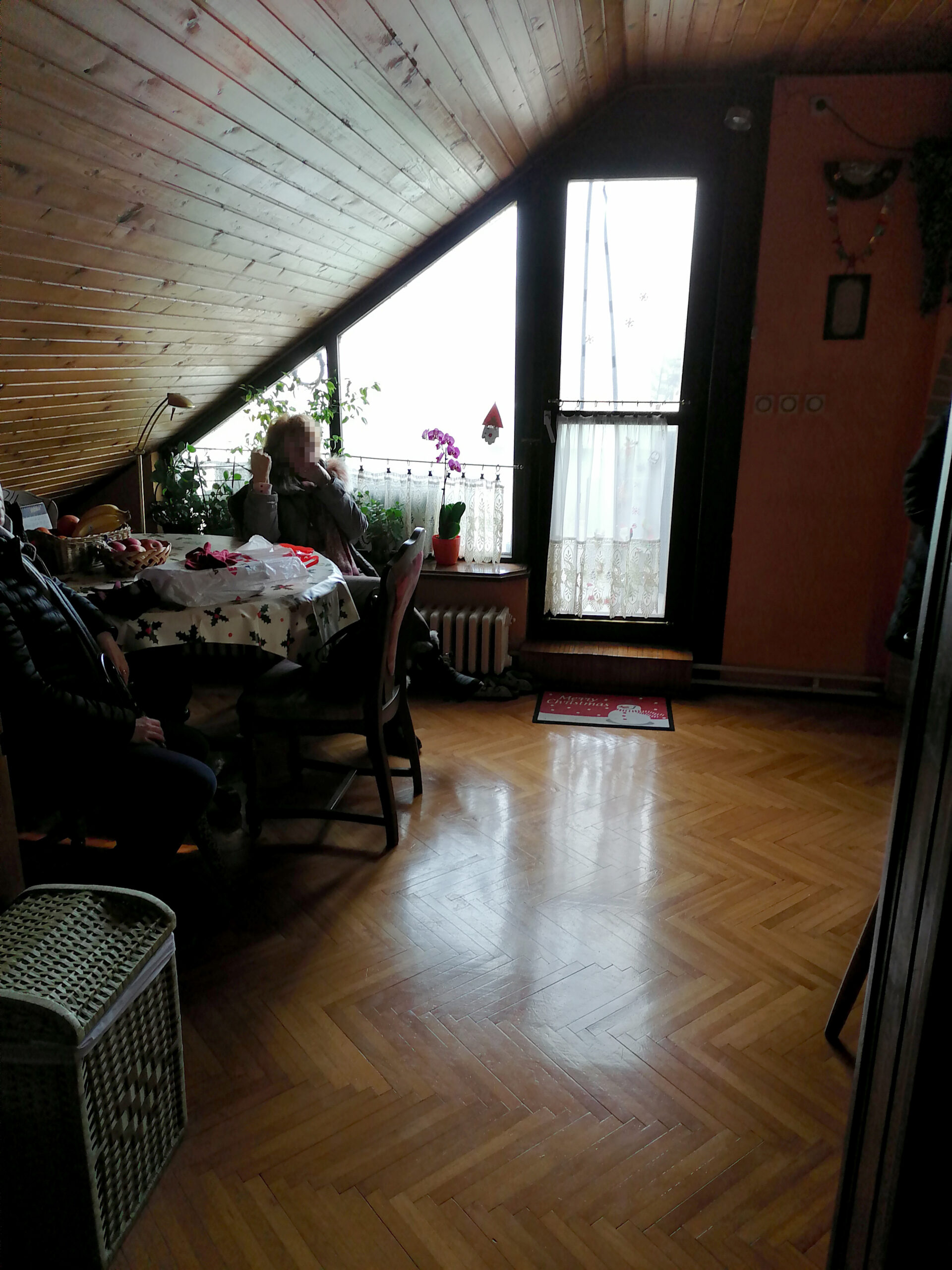 1667837147-trpezarija-03-scaled.jpg