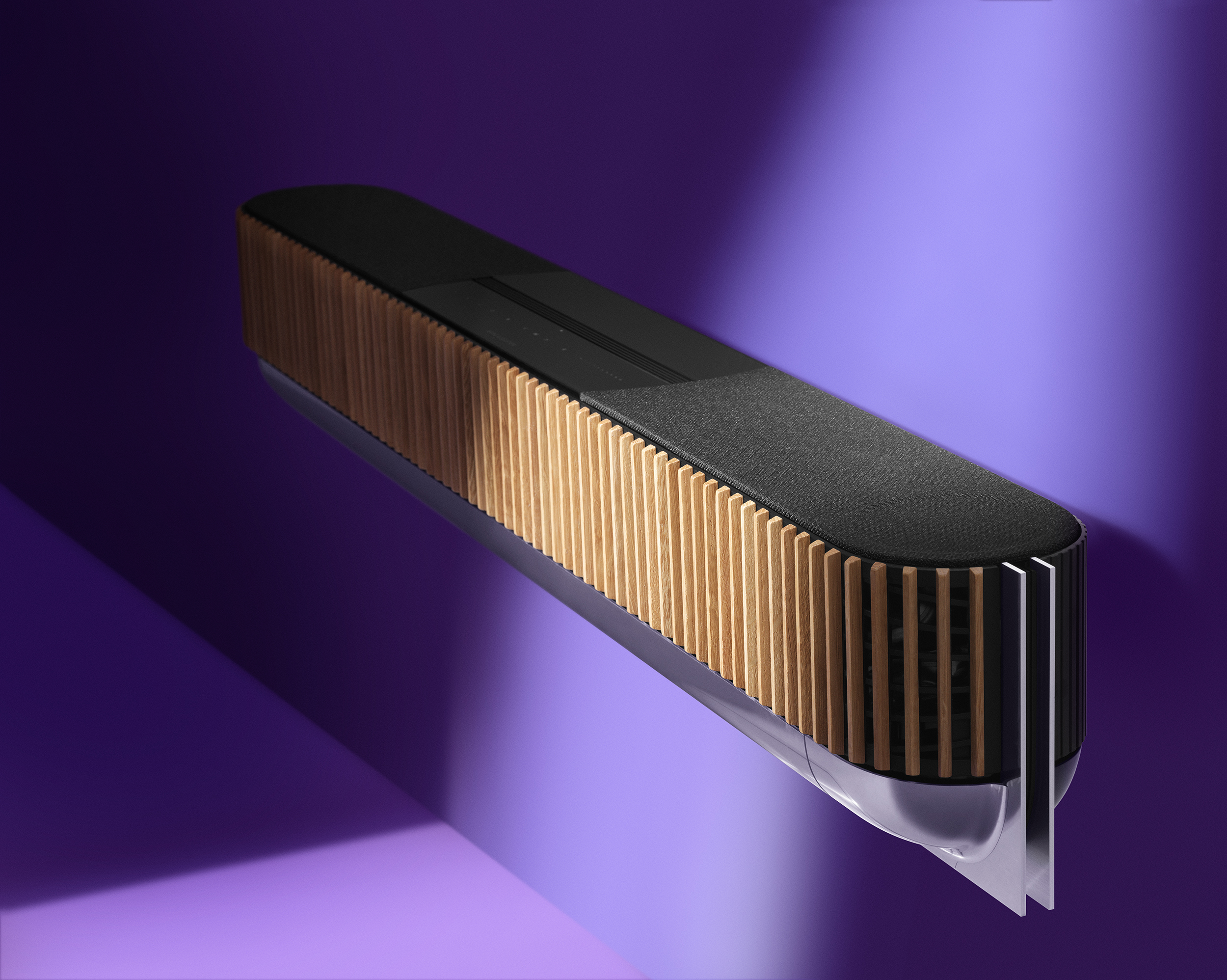 1668769974-BanOlufsen-3-copy.jpg