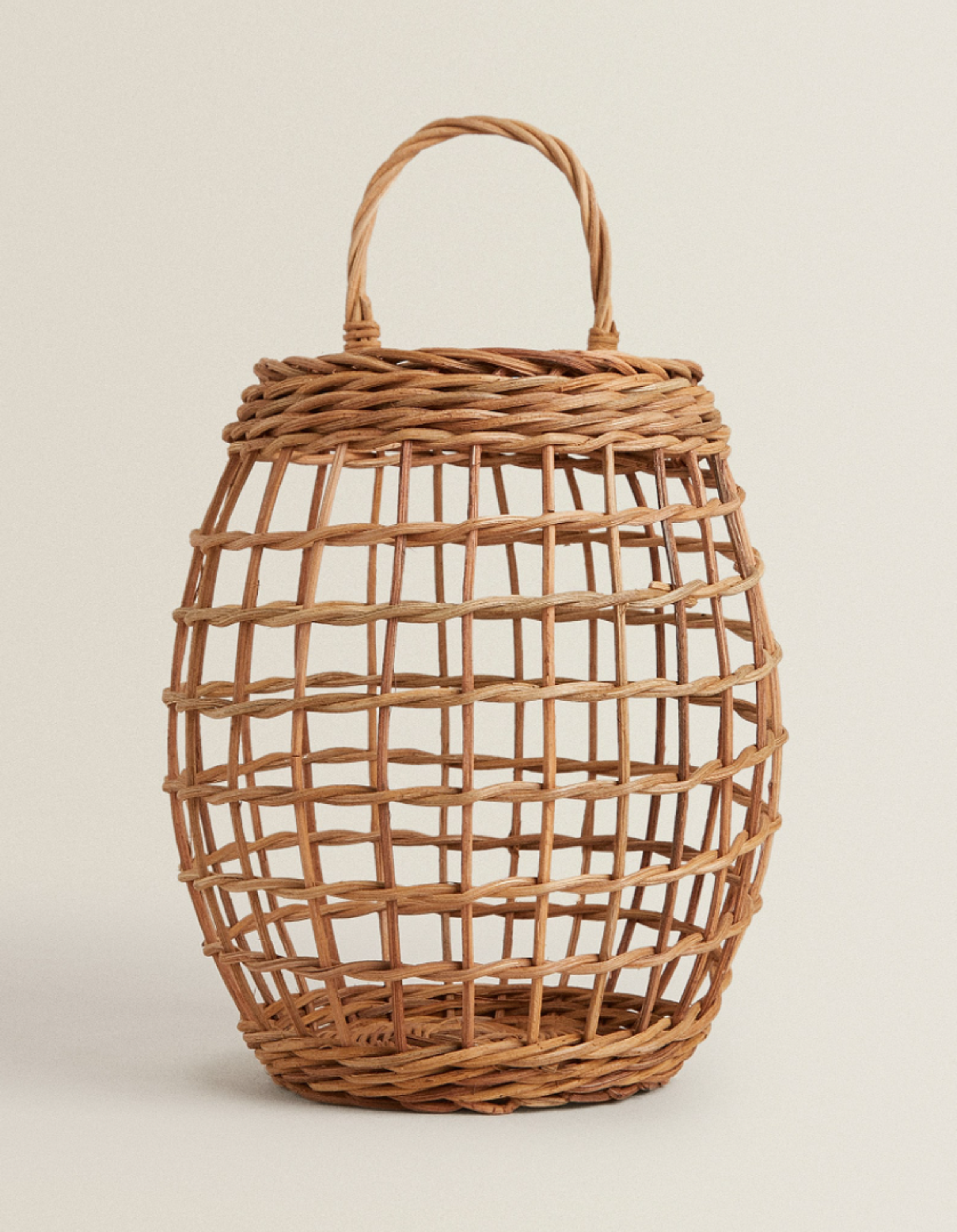 1634038473-zara2.PNG
