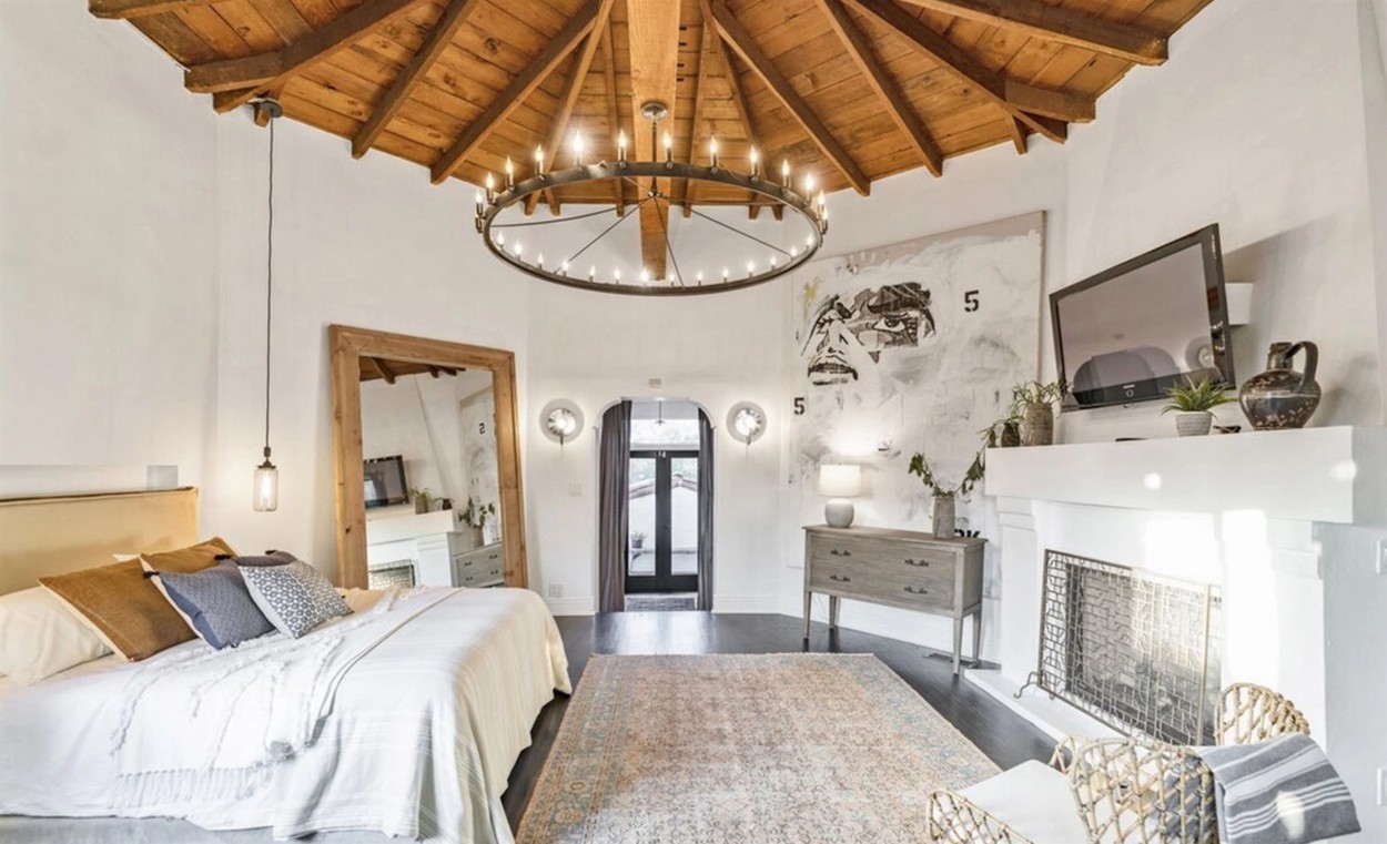 This Is Us actor  Michael Angarano buys Kathleen Robertson’s glam Hollywoodland home