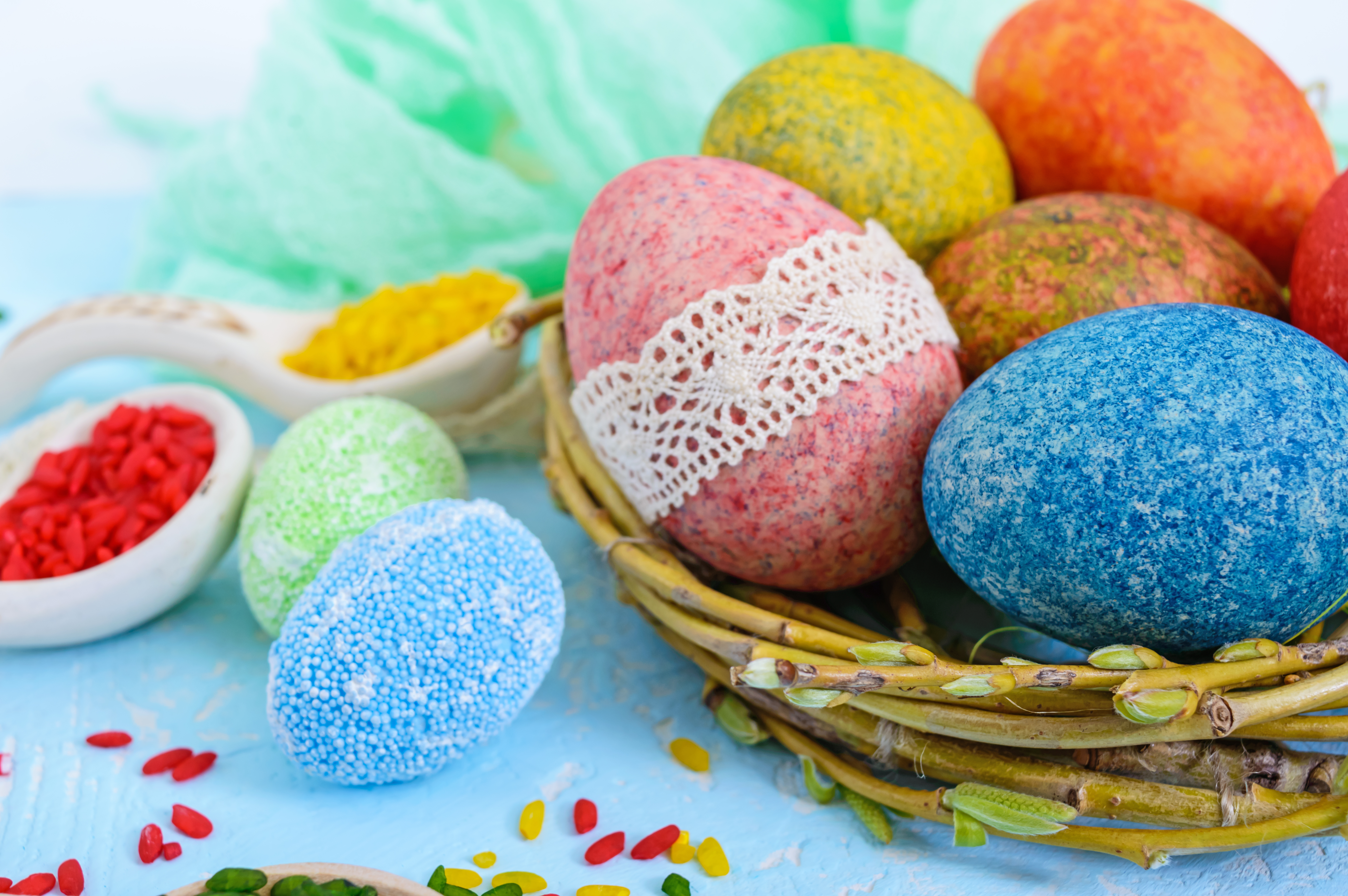 Colorful,Painted,Eggs,In,A,Nest,Of,Twigs,Of,Willow