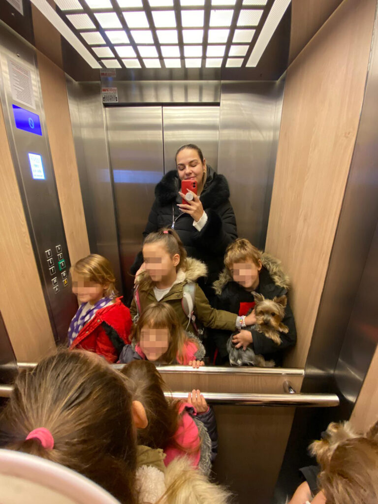 1735055847-Privatna-arhivaMila-Nikolic-2-768x1024.jpeg