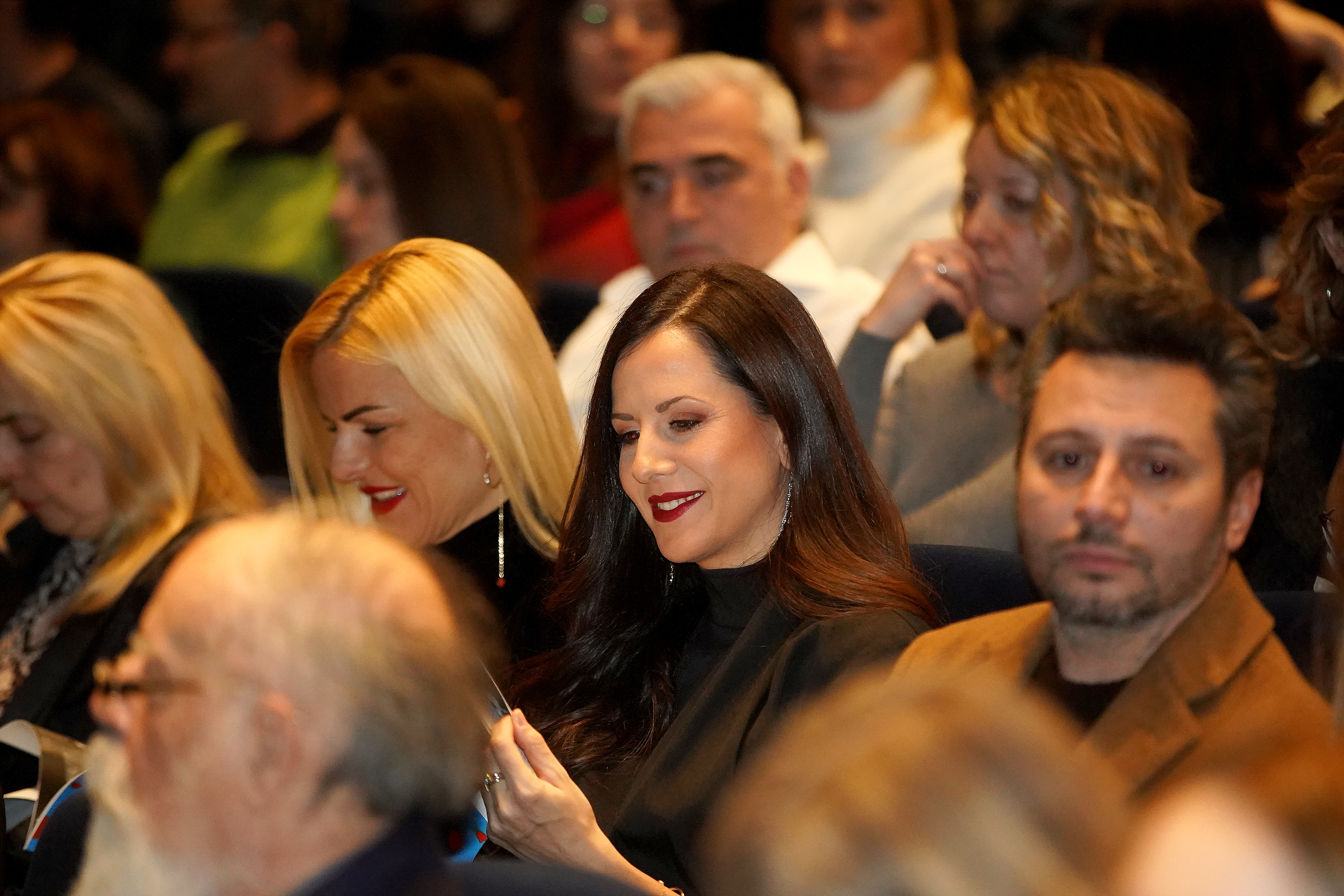 The premiere of the play Fire by Maria Velasco, based on the prose work of the same name by Margerit Jursenar, directed by Carme Portaceli, was held at the Yugoslav Drama Theater.