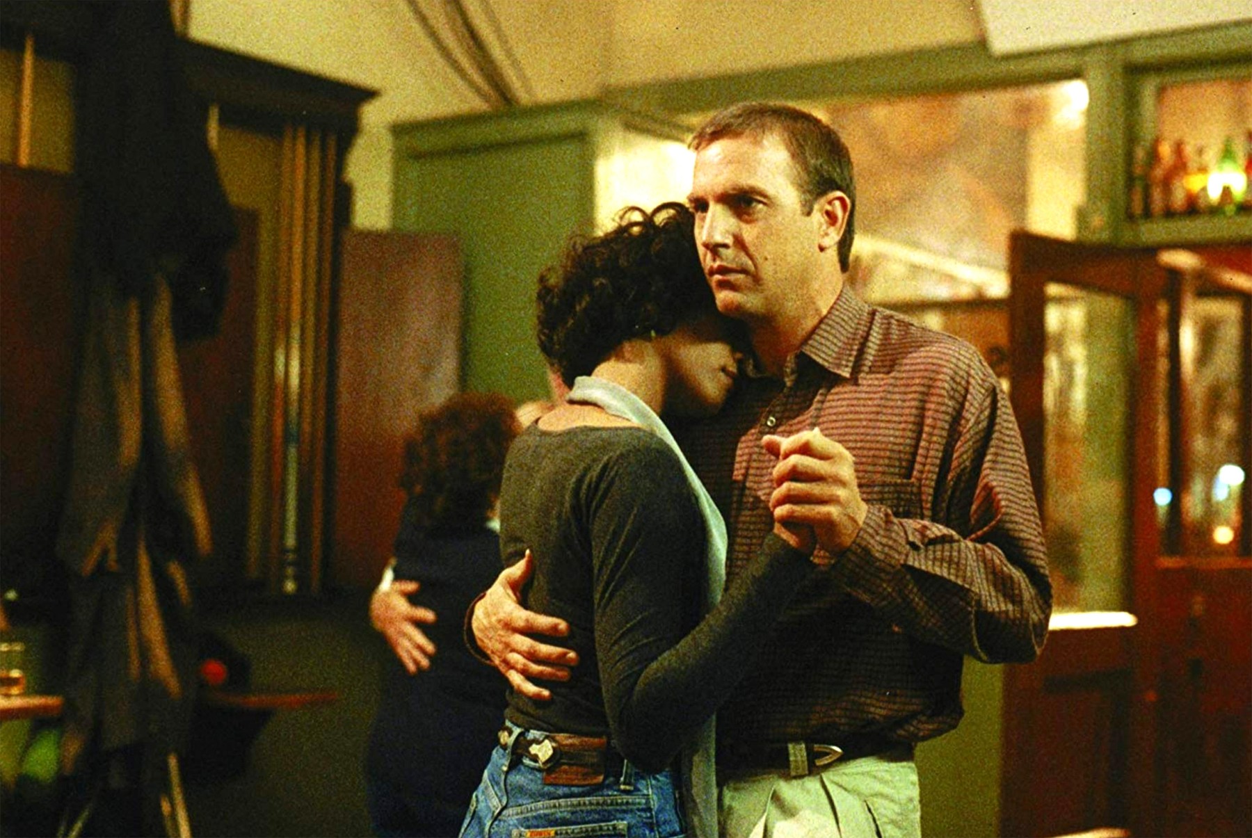 THE BODYGUARD 1992 Warner Bros film with Whitney Houston and Kevin Costner