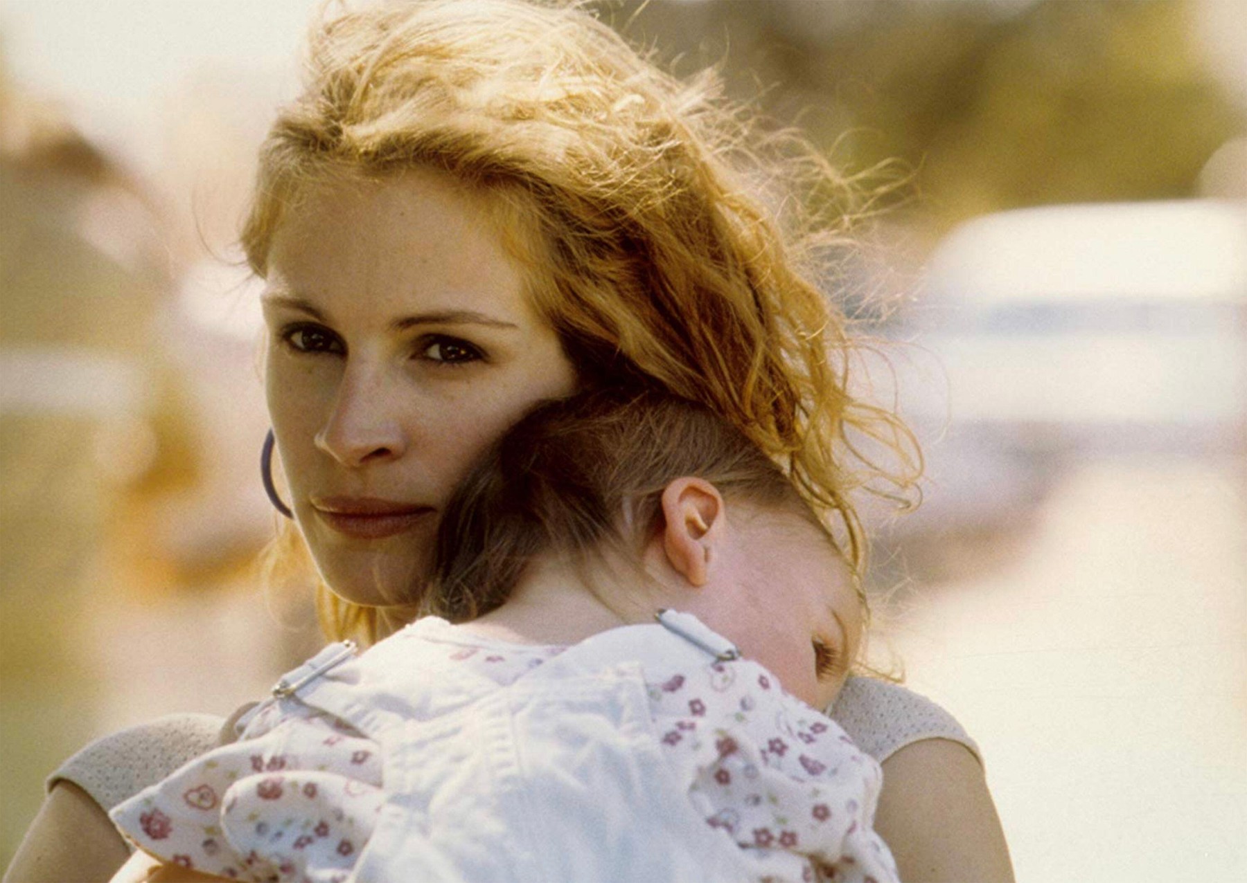ERIN BROCKOVICH 2000 Universal Pictures film with Julia Roberts