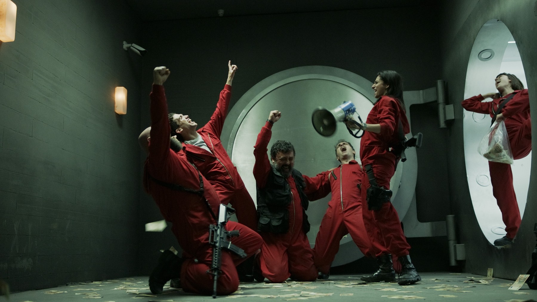 "Money Heist" (Aka La casa de papel) Part 2 (2018)