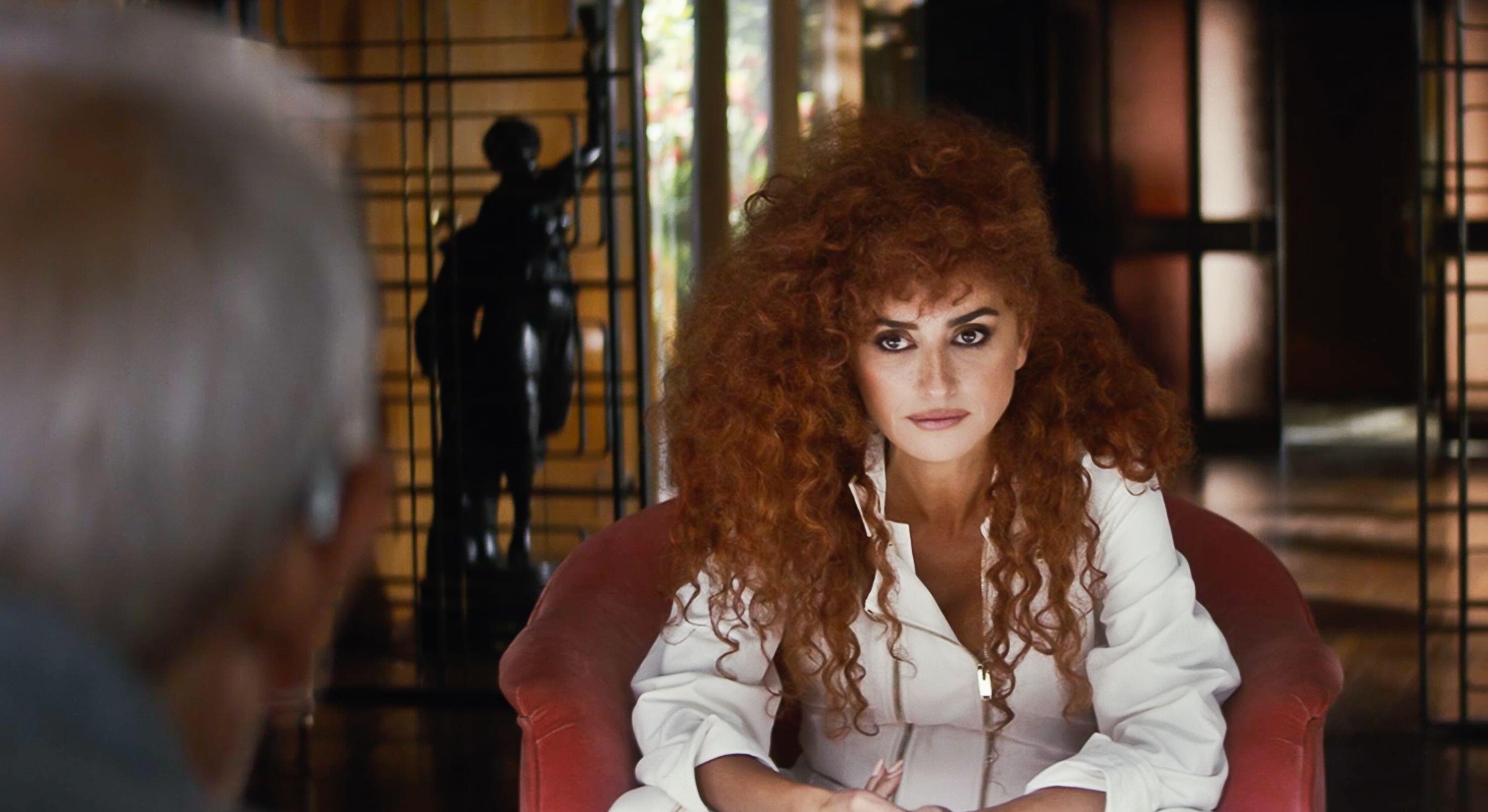Spain. Penelope Cruz in a scene from the (C)IFC Films new film: Official Competition (2022). Plot: A wealthy businessman hires a famous filmmaker to help make a smash hit film. Ref: LMK110-J8158-100622Supplied by LMKMEDIA. Editorial Only.Landmark Medi
