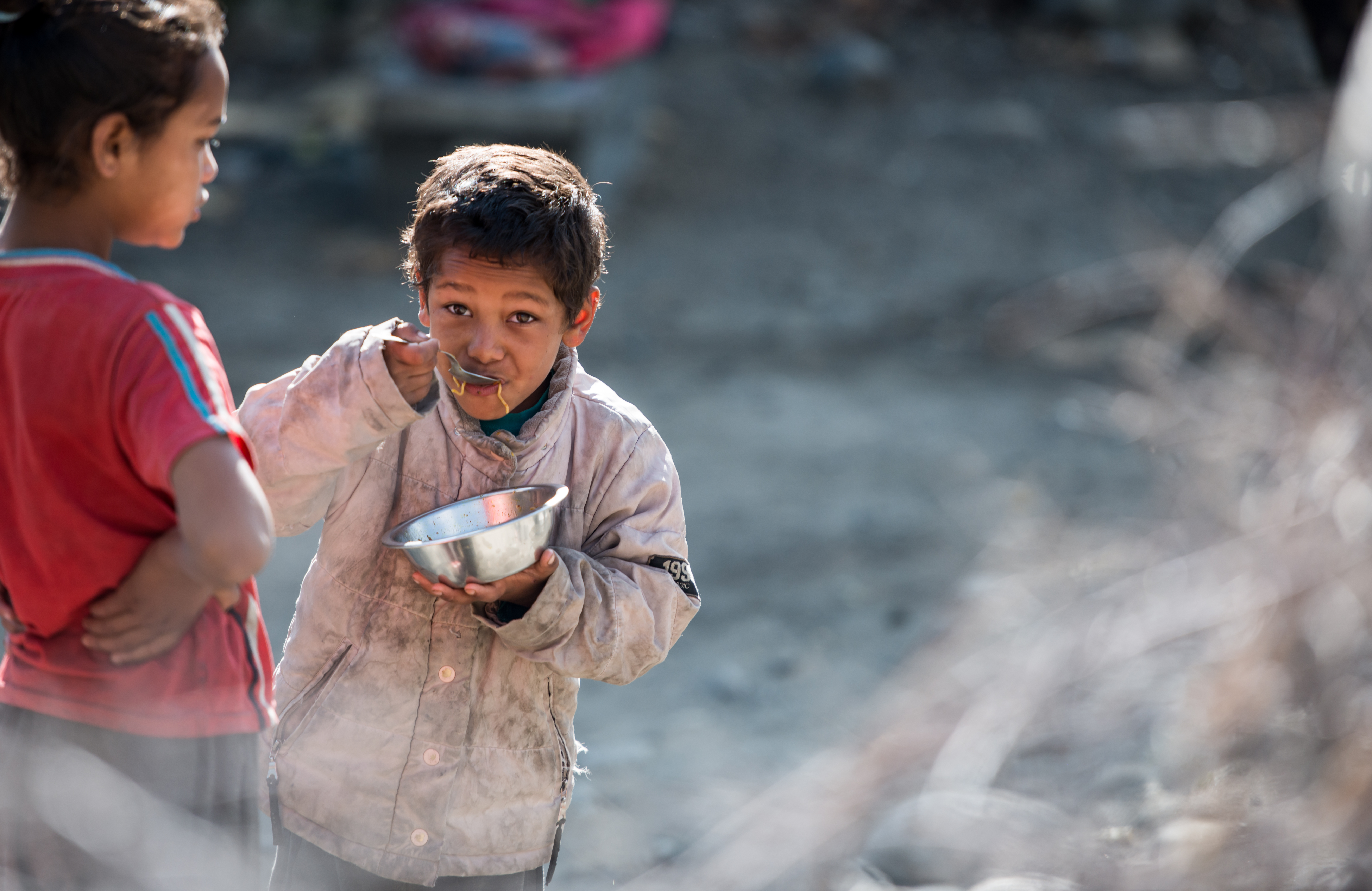Leh,Ladakh,,,India,-,August,10:,Unidentified,Children,Eating