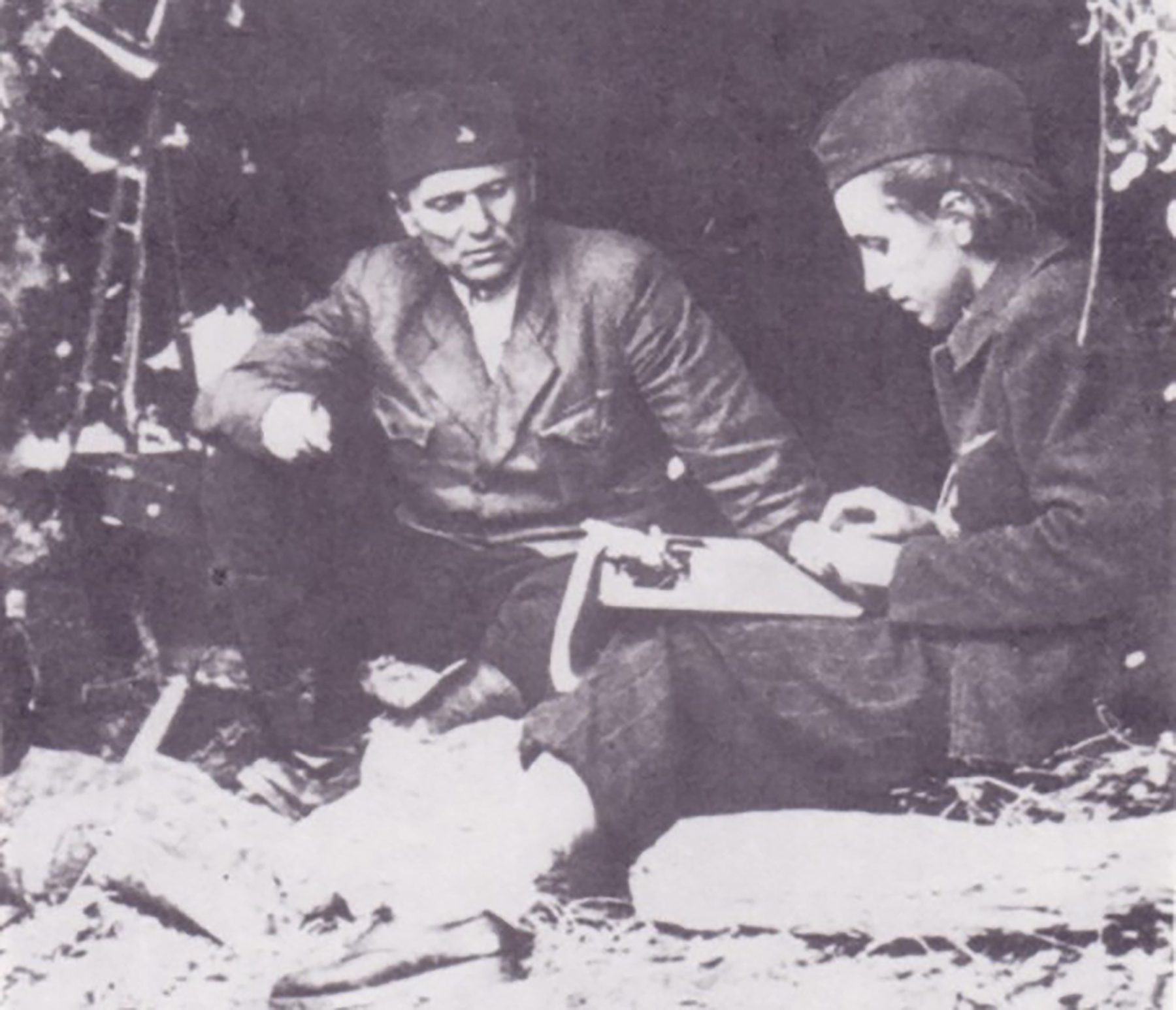 1653475945-Tito_i_zdenka.jpg