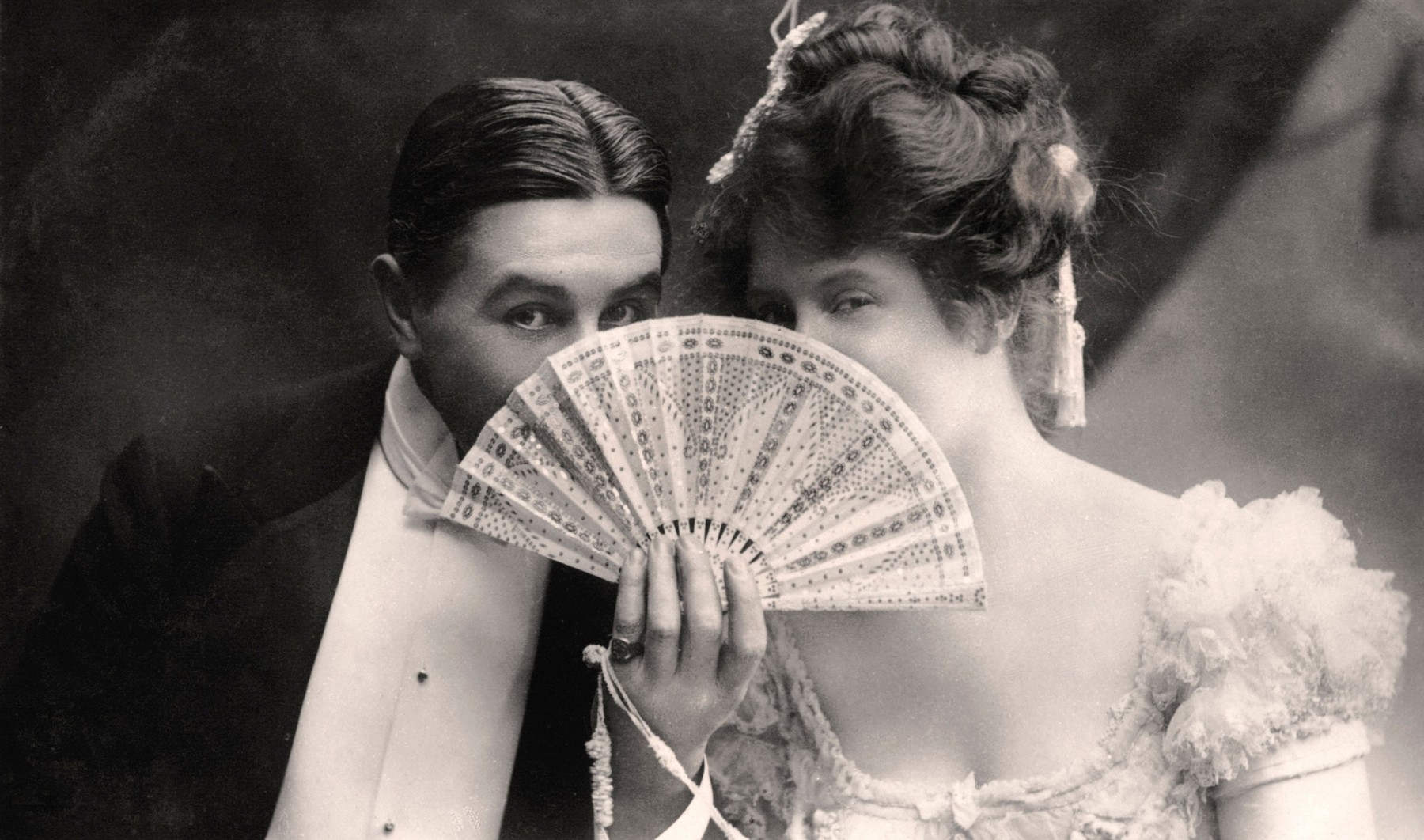 Billie Burke and Farren Soutar in a scene from "The Belle of Mayfair", early 20th century. Artist: Bassano Studio