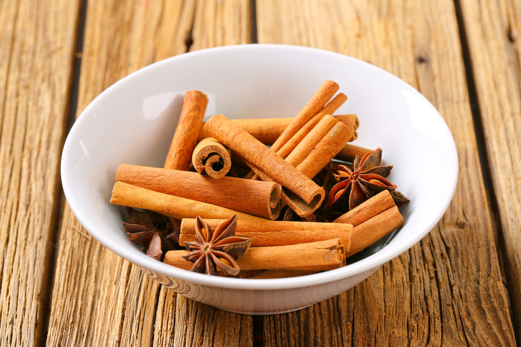 Cinnamon sticks and star anise