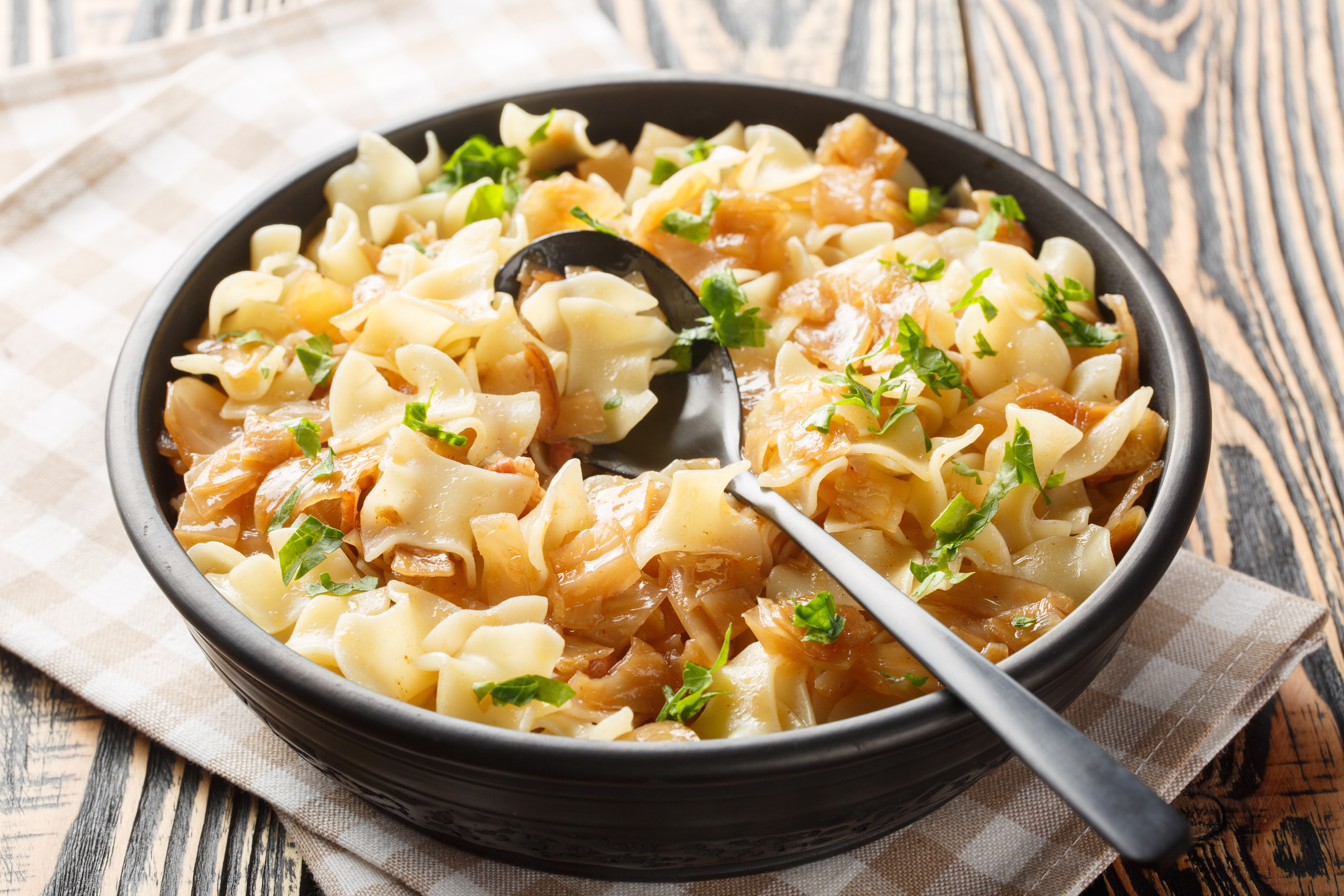 Krautfleckerl,Made,Of,White,Cabbage,,Fleckerl,Noodles,,Caramelized,Onion,Closeup