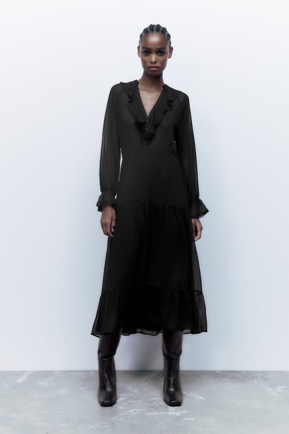 1662462002-zara-2.jpg