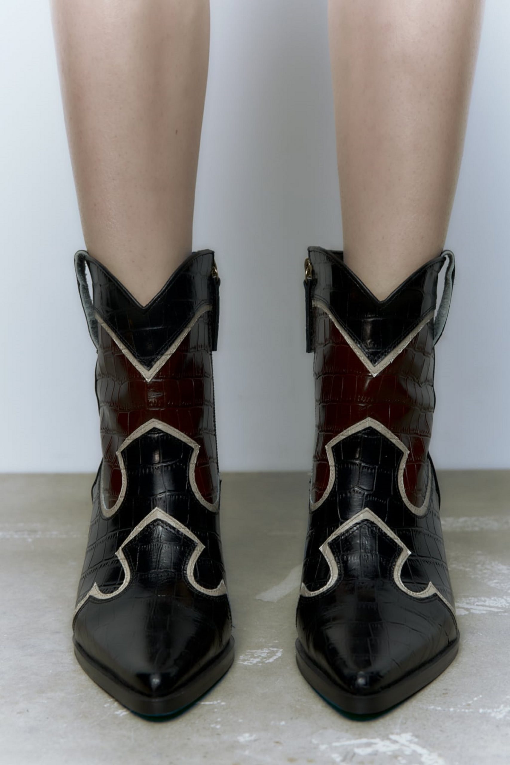 1663161904-zara-12.990-scaled.jpg