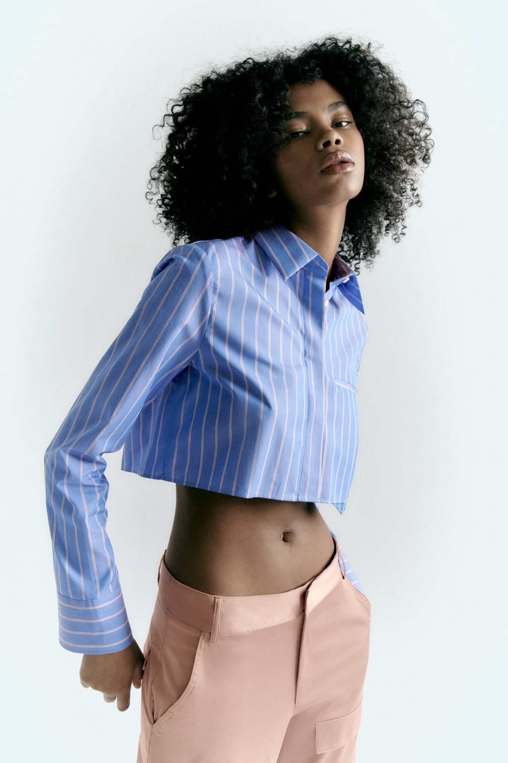 1665566896-zara-2.990a-scaled.jpg