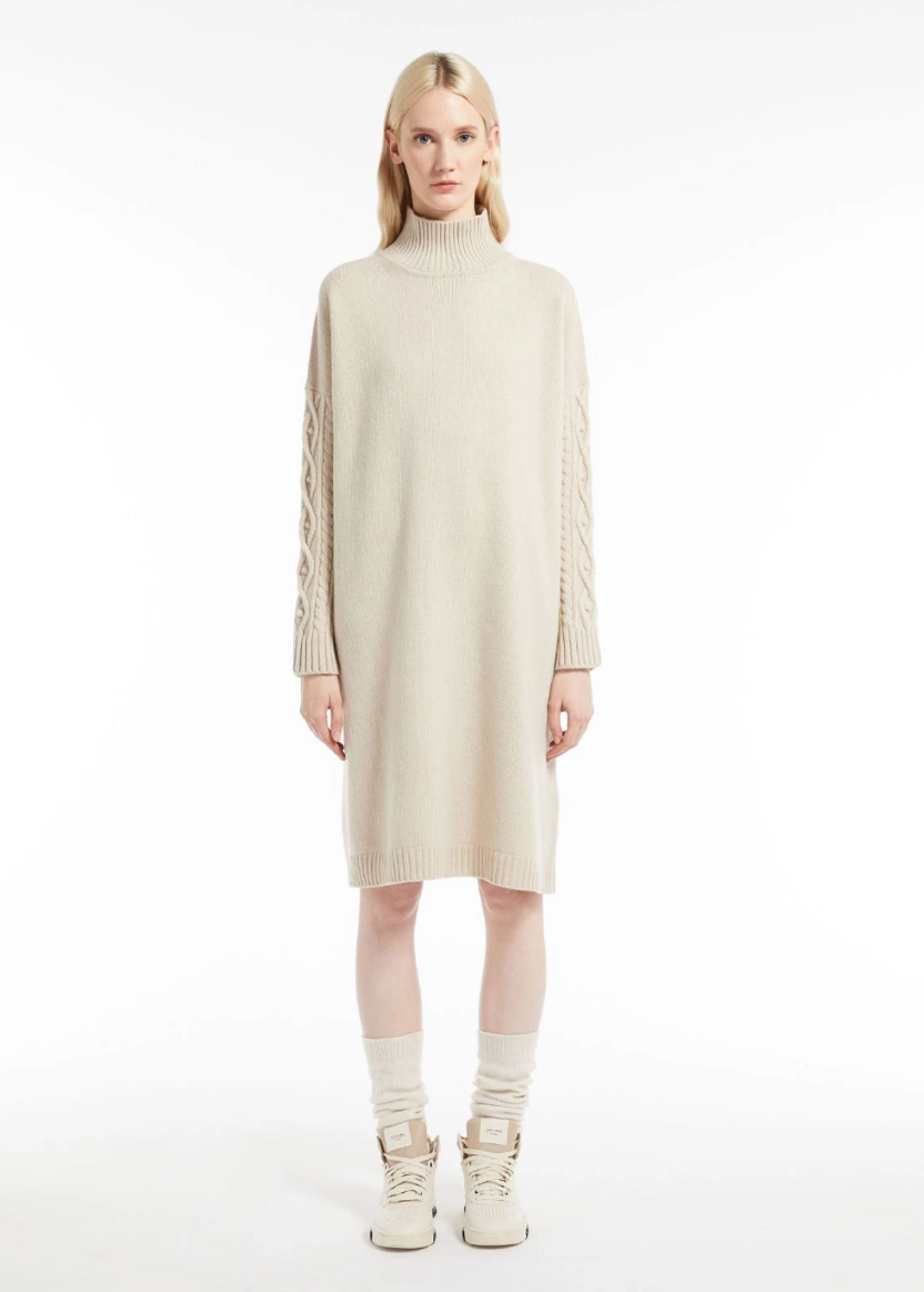1666261567-max-mara-35.390.PNG