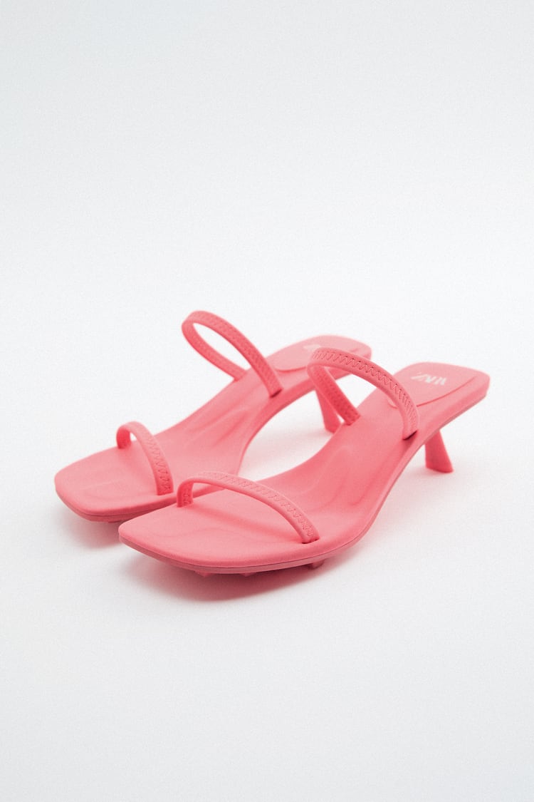 1653999082-zara3.jpg