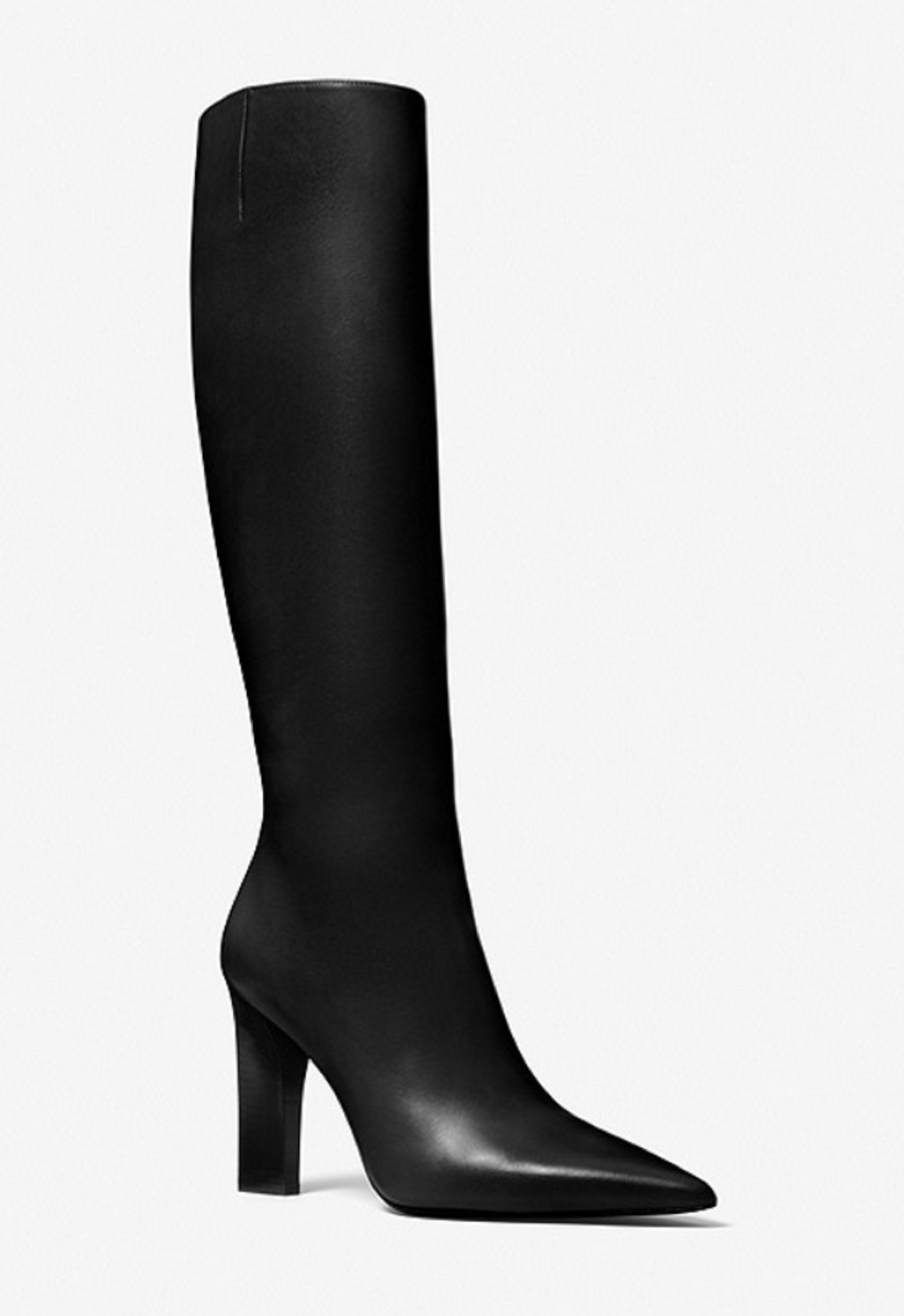 1636982799-michael-kors-1040-evra.PNG